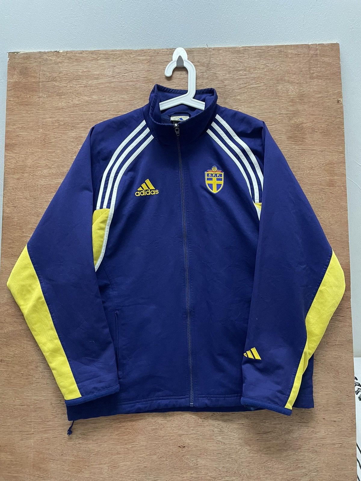Adidas × Vintage VINTAGE ADIDAS SWEDEN TRAINING TOP Size US M / EU 48-50 / 2 - 1 Thumbnail