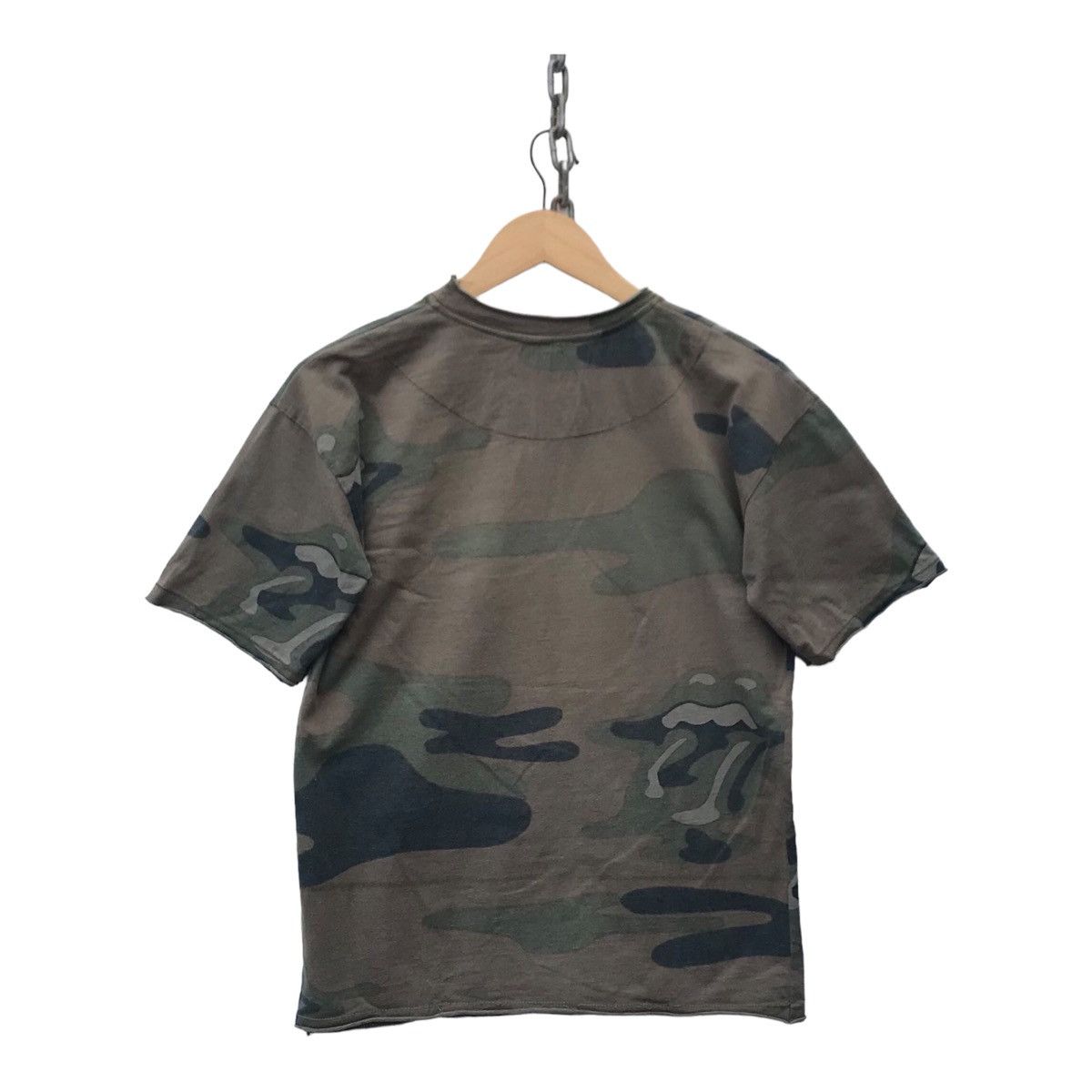 Vintage Vintage Buddhistpunk Collabe Rolling Stones Camo Shirt Size US S / EU 44-46 / 1 - 5 Thumbnail