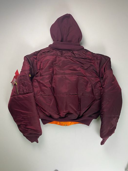 Vetements Vetements Reversible flag MA1 Bomber jacket in burgundy