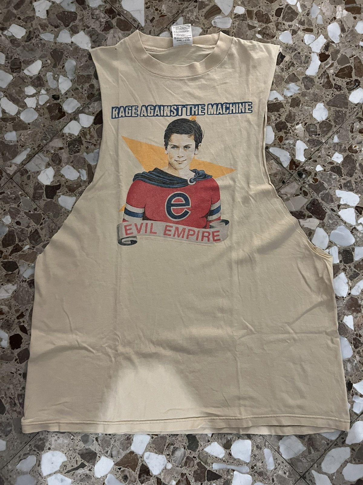 Band Tees × Vintage Vintage 1996 Rage Against The Machine Evil Empire Size US XL / EU 56 / 4 - 7 Thumbnail