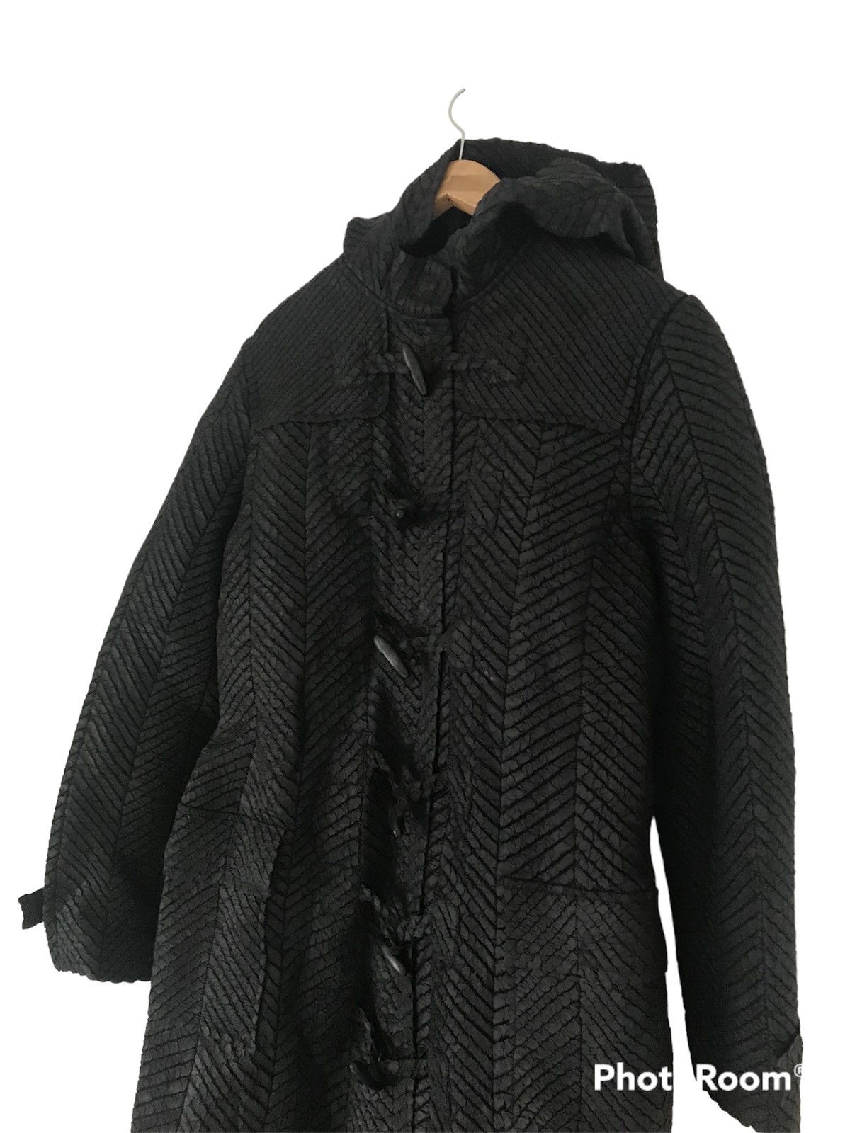 Issey Miyake × Japanese Brand 💥ACCEPT OFFER💥 Yoshiki Hishinuma Black Pleated Duffle Coat Size M / US 6-8 / IT 42-44 - 3 Thumbnail