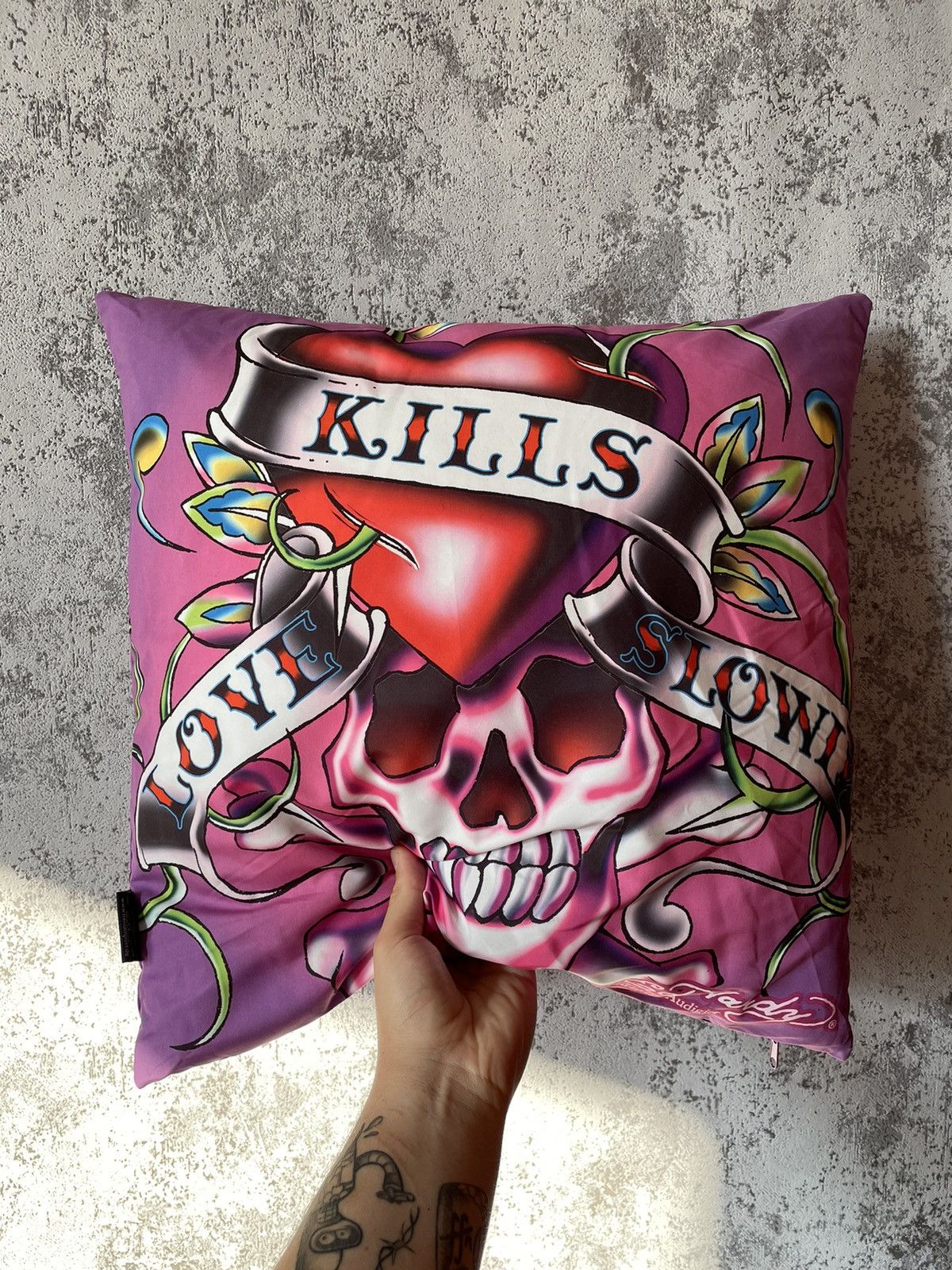 Christian Audigier × Ed Hardy Ed Hardy by Christian Audigier Pillow Size ONE SIZE - 1 Thumbnail