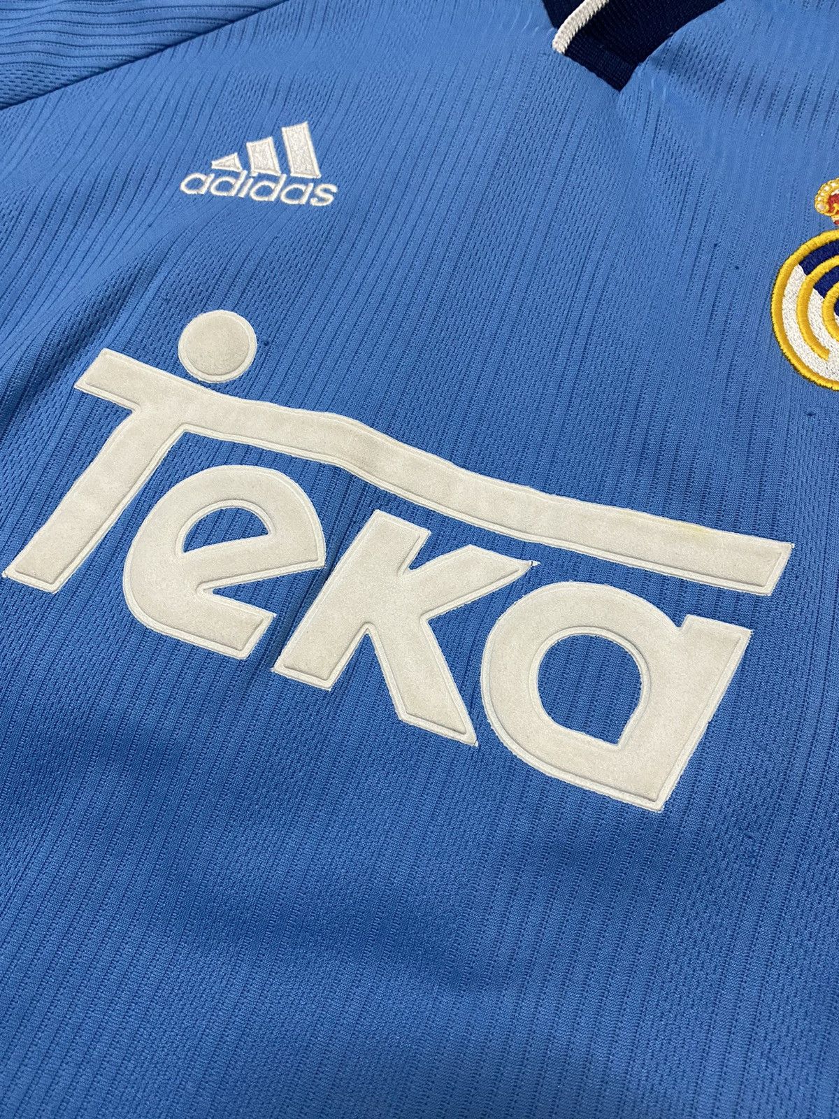 Adidas × Vintage VINTAGE 99-00s AWAY JERSEY OF FIGO REAL MADRID Size US L / EU 52-54 / 3 - 4 Thumbnail