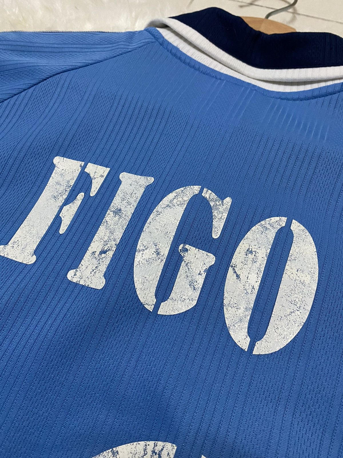 Adidas × Vintage VINTAGE 99-00s AWAY JERSEY OF FIGO REAL MADRID Size US L / EU 52-54 / 3 - 11 Thumbnail