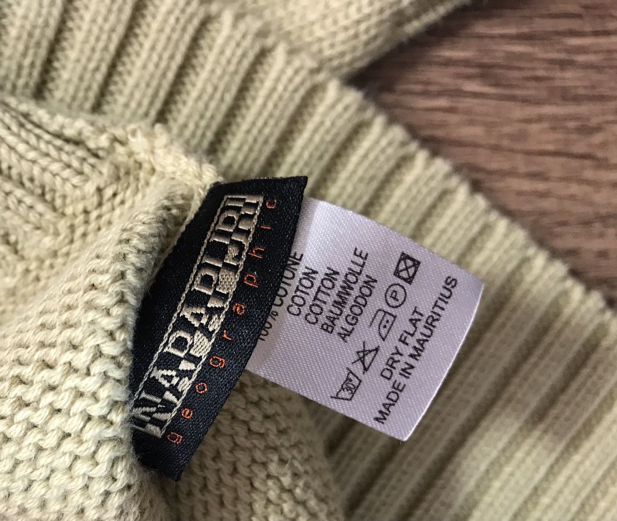 Napapijri × Vintage Napapjiri Vintage mens Sweater Size US L / EU 52-54 / 3 - 4 Thumbnail