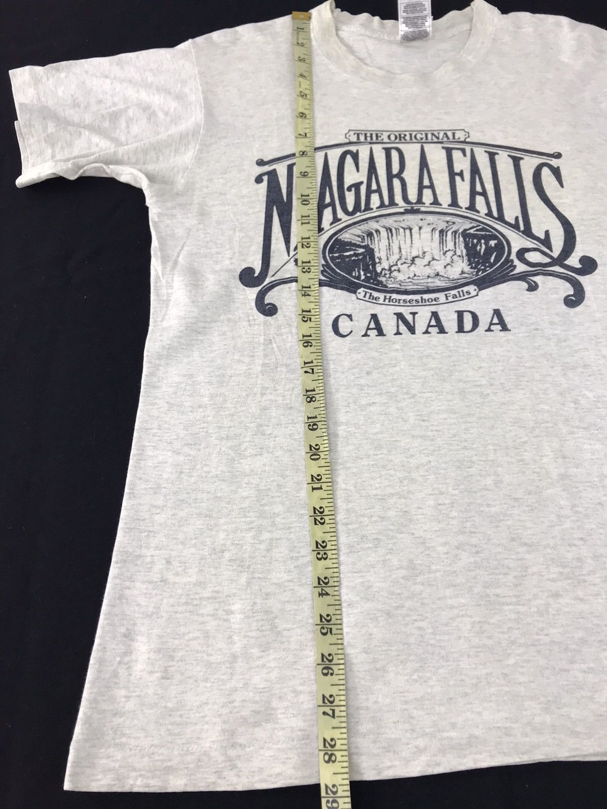 Fruit Of The Loom Niagara Falls Horseshoe Canada Big Logo Tee Size L Size US L / EU 52-54 / 3 - 8 Thumbnail