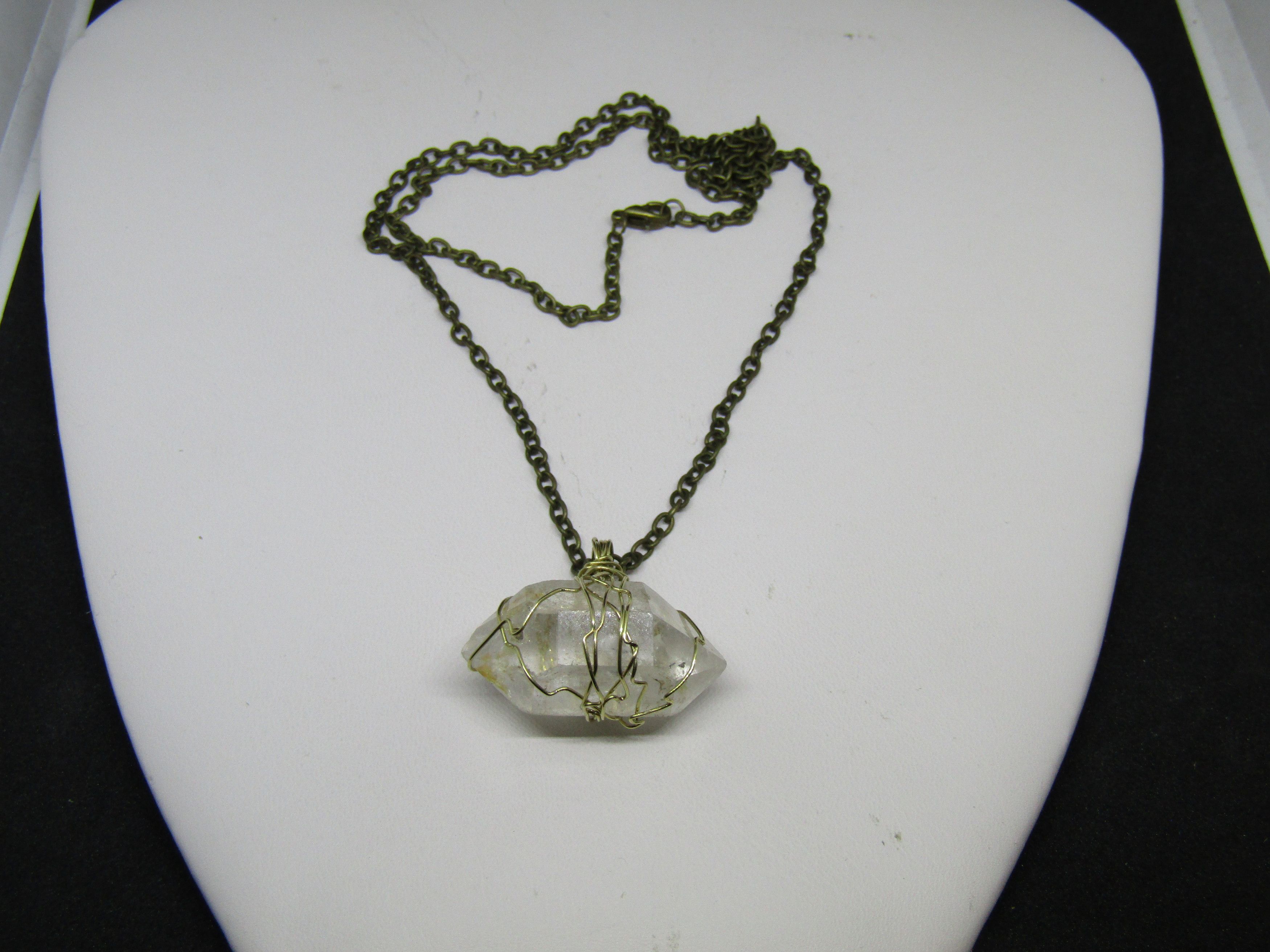 Handmade Clear Quartz Stone Wired Bronze Chain Necklace Size ONE SIZE - 4 Thumbnail