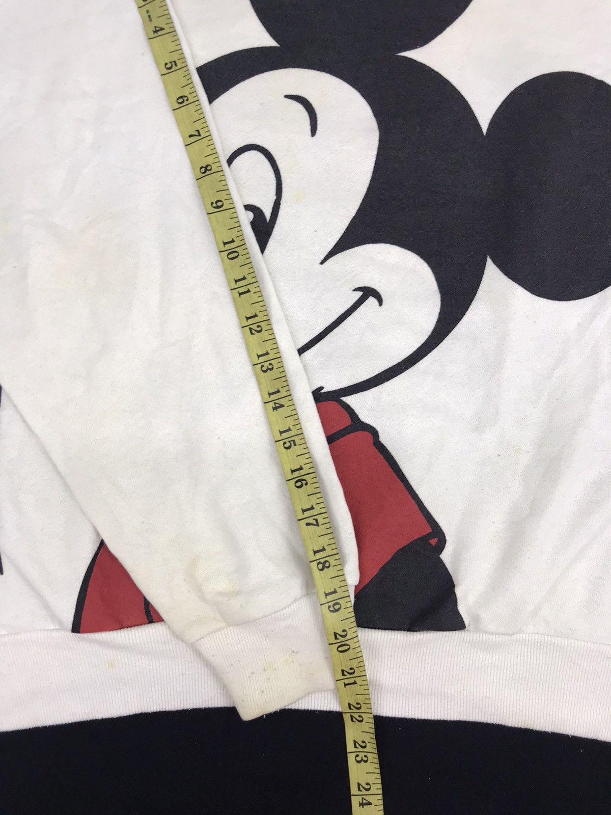 Mickey Mouse Vintage 80s Disney Mickey Mouse Sweatshirt Big Printed Size US L / EU 52-54 / 3 - 8 Thumbnail