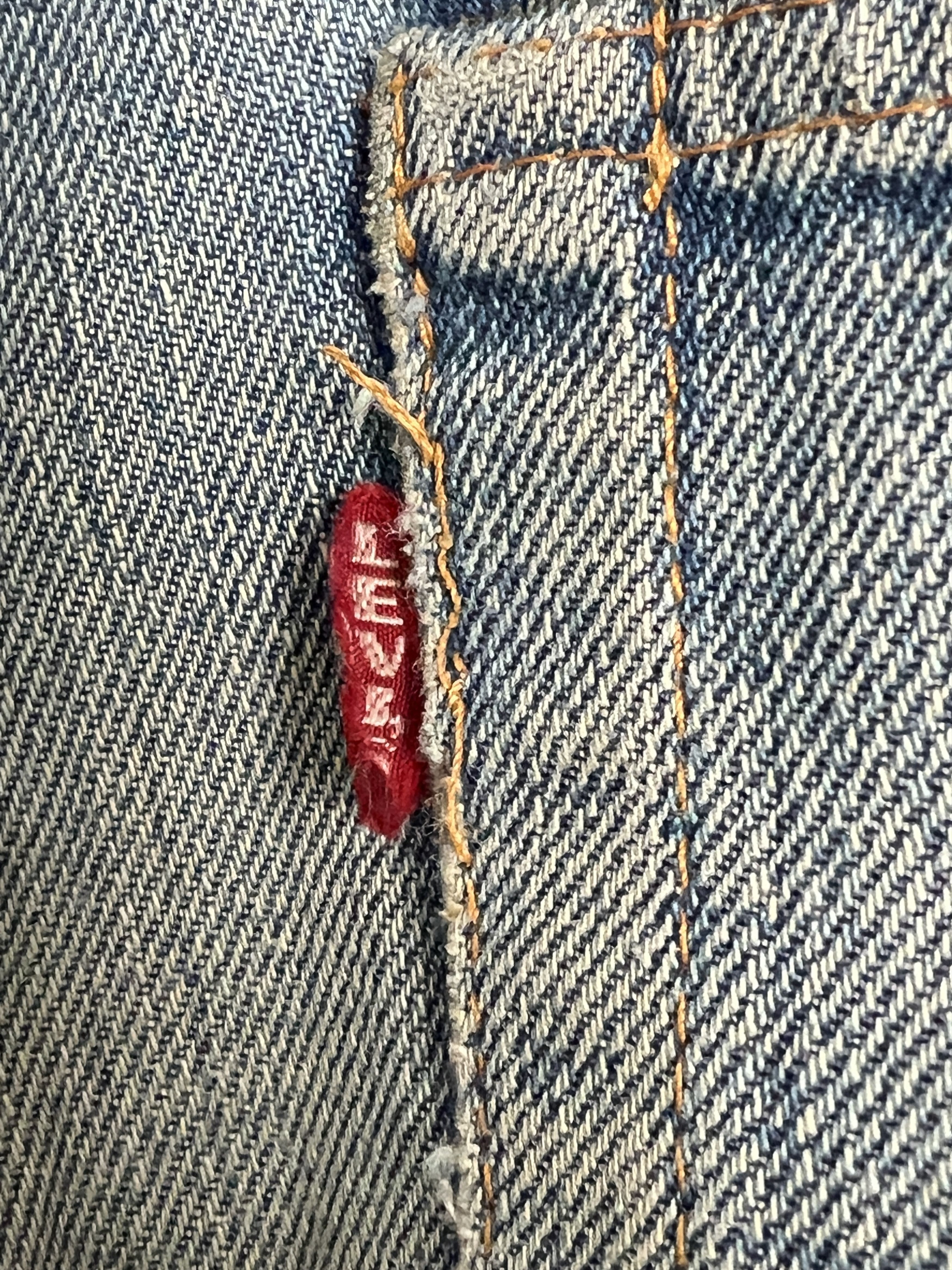 Levi's 1960s Levi's 501 Distressed Redline Selvedge Big E #8 Denim Size US 32 / EU 48 - 10 Thumbnail