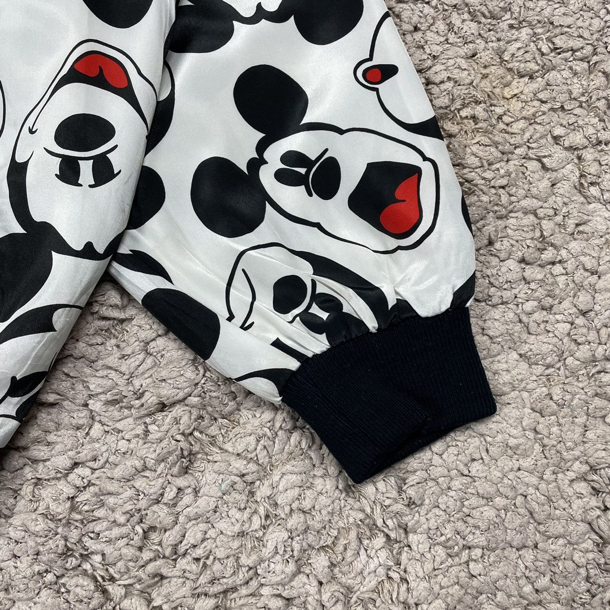 Japanese Brand × Mickey Mouse × Vintage Vintage Mickey Mouse Emoji Fullprint Bomber Jacket Size US L / EU 52-54 / 3 - 8 Thumbnail