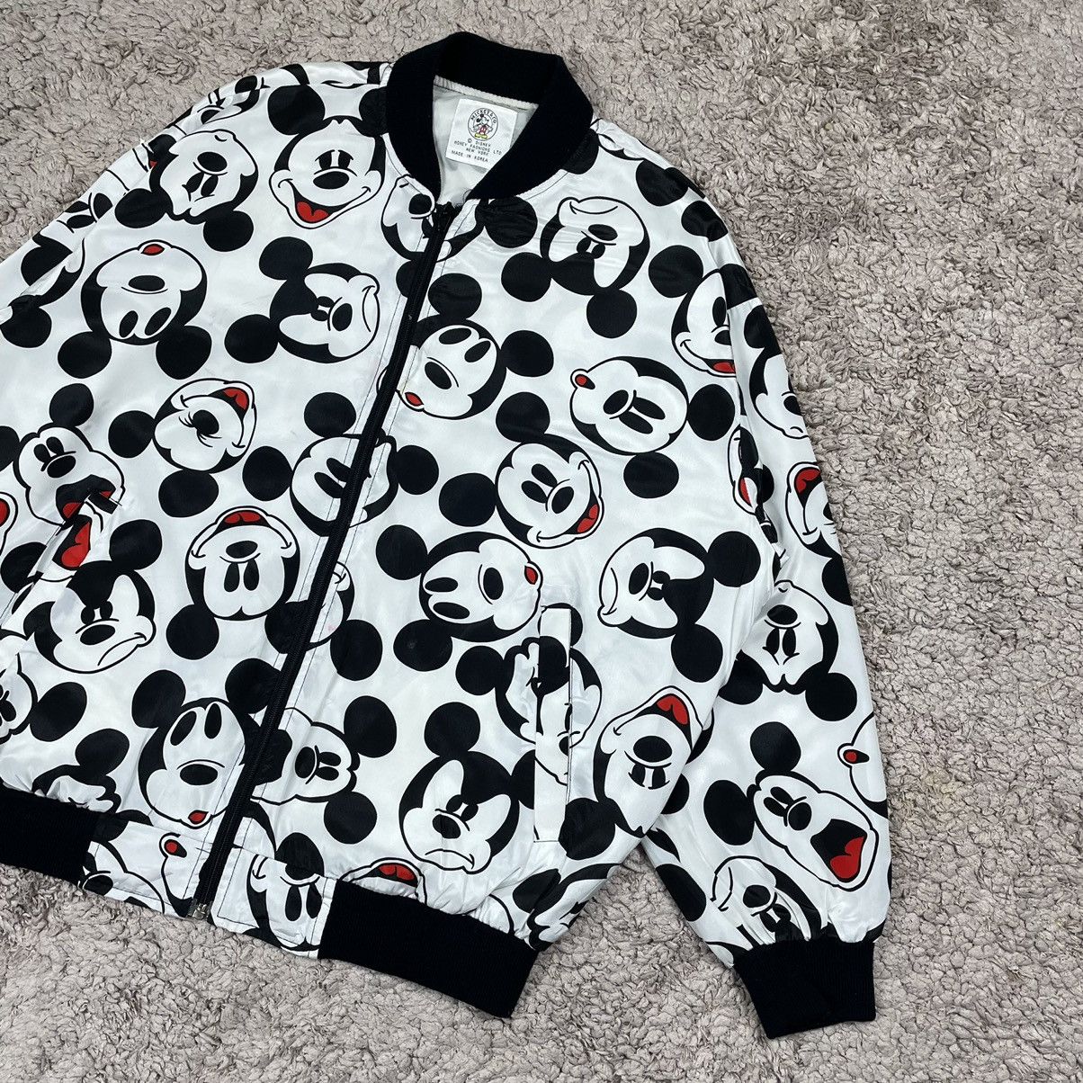 Japanese Brand × Mickey Mouse × Vintage Vintage Mickey Mouse Emoji Fullprint Bomber Jacket Size US L / EU 52-54 / 3 - 4 Thumbnail