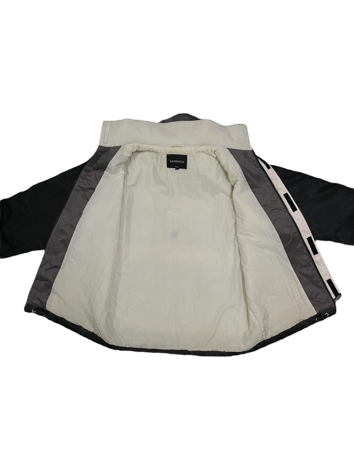 Japanese Brand Japanese Sasquatch Mountain Gorpcore Style Hooded Jacket Size US L / EU 52-54 / 3 - 10 Thumbnail
