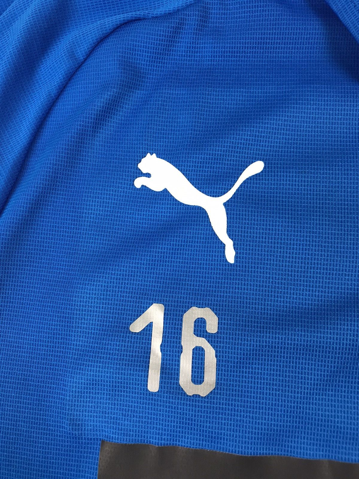 Puma GRASSHOPPER CLUB ZÜRICH FC,PUMA,SOCCER JERSEY,SHIRT,SIZE M Size US M / EU 48-50 / 2 - 4 Thumbnail