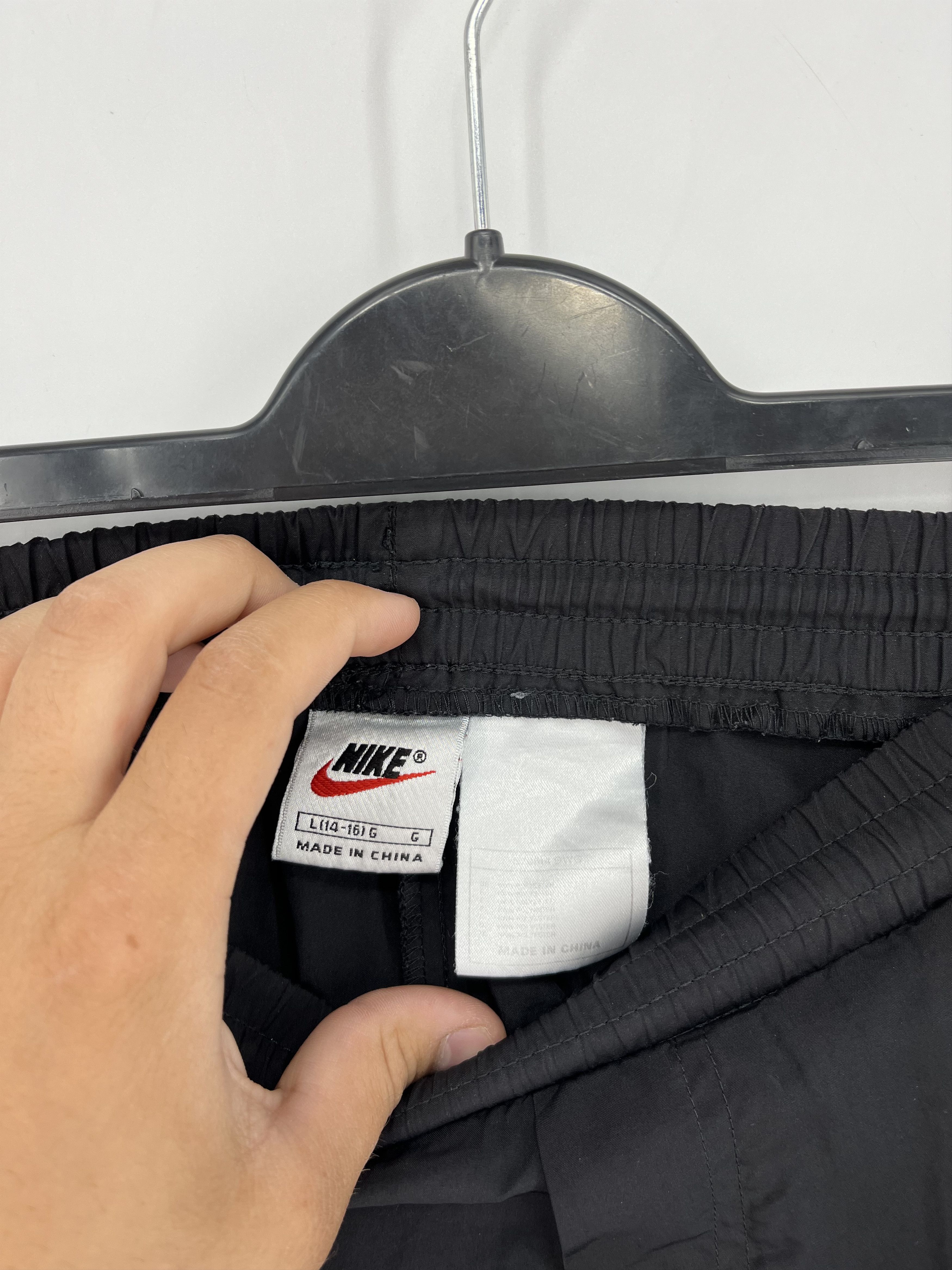 Nike × Vintage 90s Vintage Nike Swoosh Logo Shorts Travis Style Size US 34 / EU 50 - 7 Thumbnail