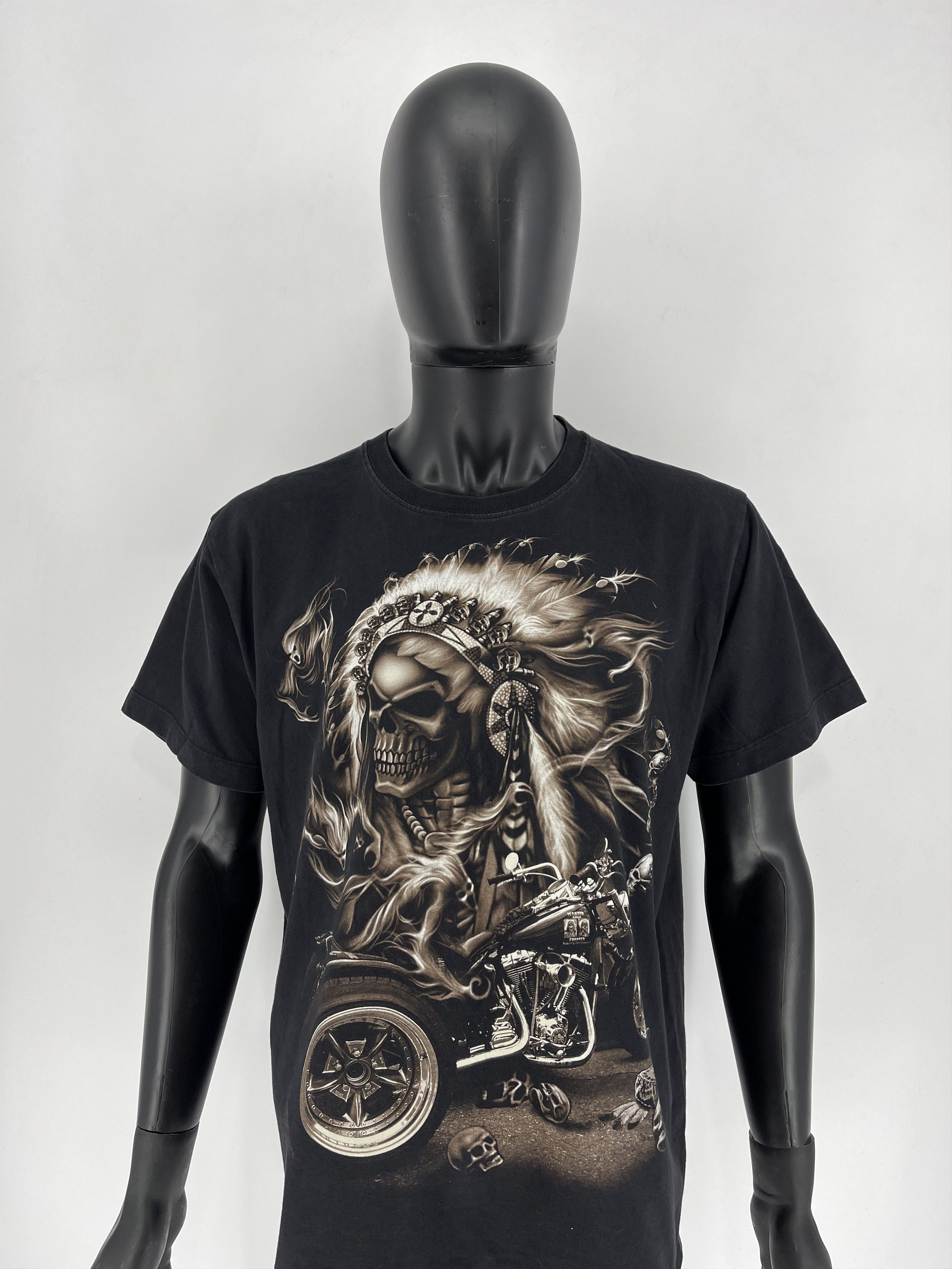 Band Tees × Vintage Vintage Y2K Devil Skull Tee Horror Face Neon Print Band Rock Size US L / EU 52-54 / 3 - 2 Thumbnail