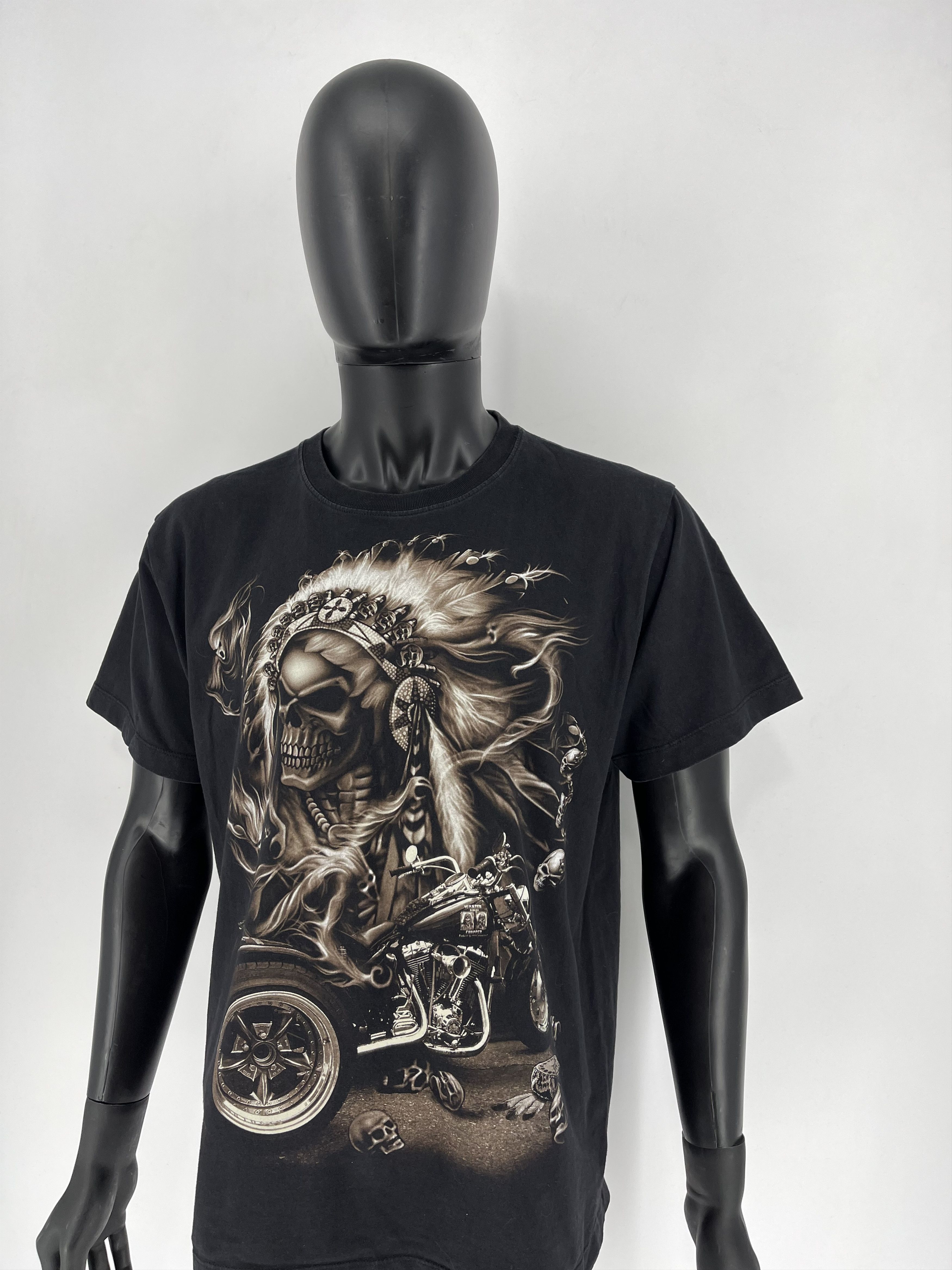 Band Tees × Vintage Vintage Y2K Devil Skull Tee Horror Face Neon Print Band Rock Size US L / EU 52-54 / 3 - 1 Thumbnail