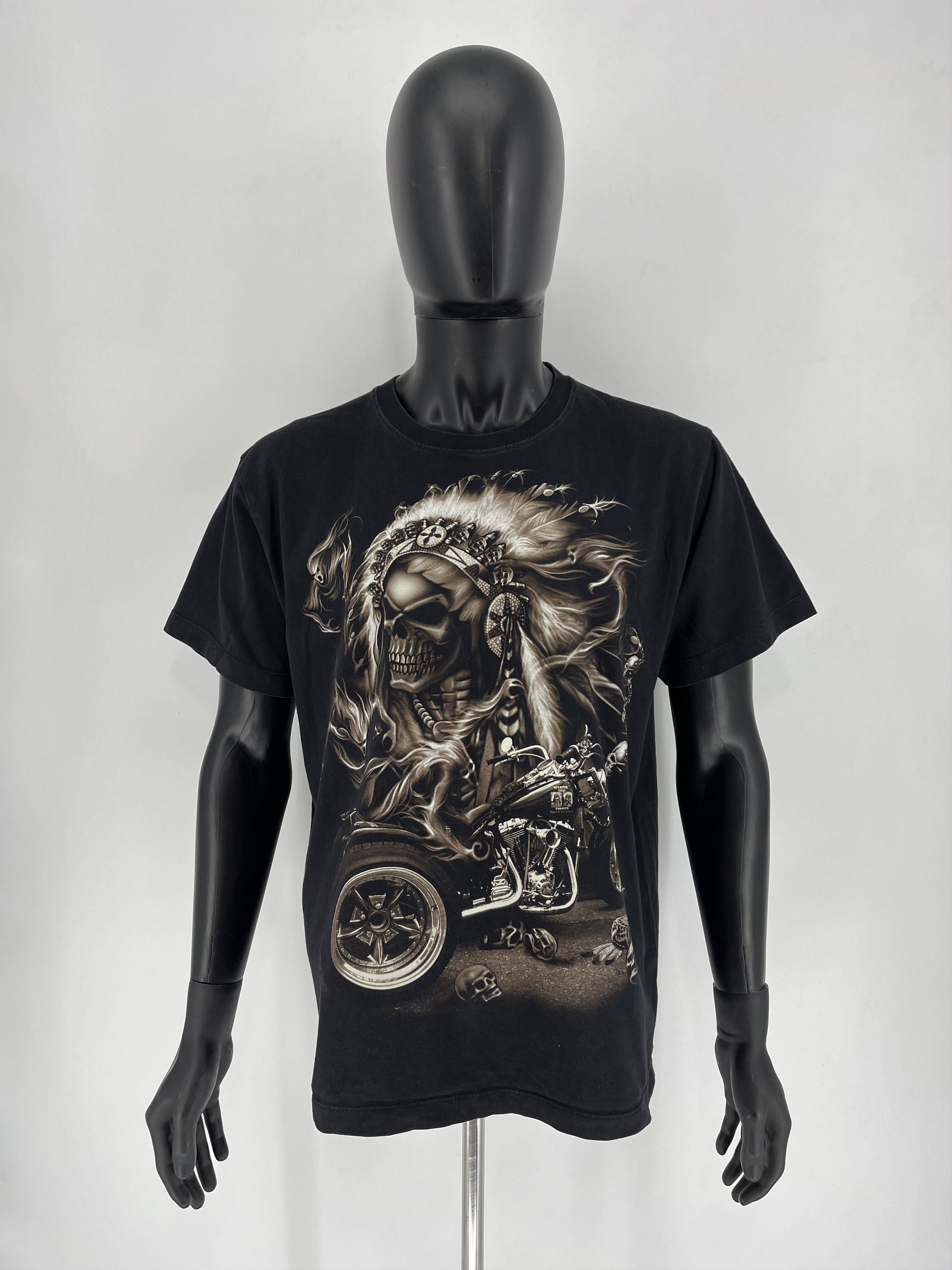 Band Tees × Vintage Vintage Y2K Devil Skull Tee Horror Face Neon Print Band Rock Size US L / EU 52-54 / 3 - 3 Thumbnail