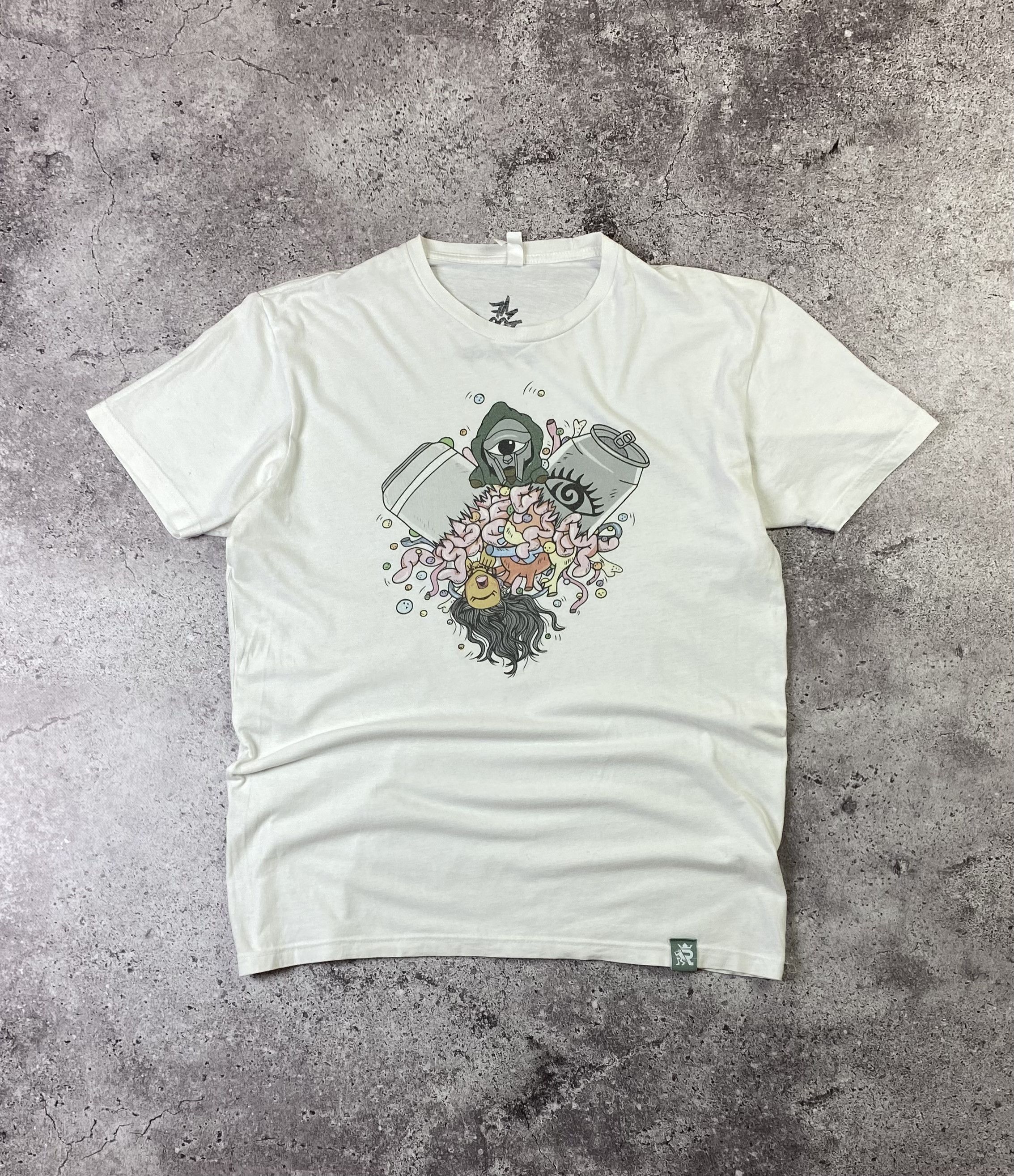 MF Doom × Rap Tees × Vintage MF DOOM Graffity Mask T-Shirt Size US M / EU 48-50 / 2 - 2 Thumbnail