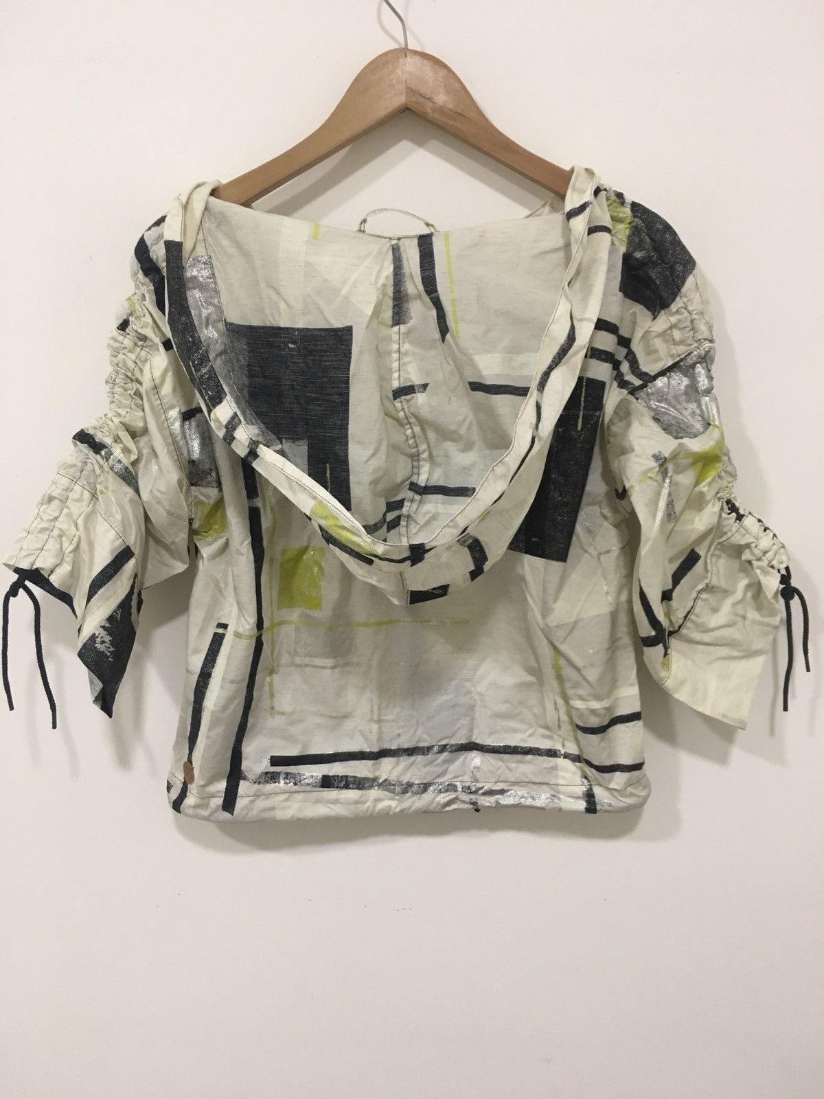 Hugo Boss printed outfit Size US XS / EU 42 / 0 - 3 Thumbnail