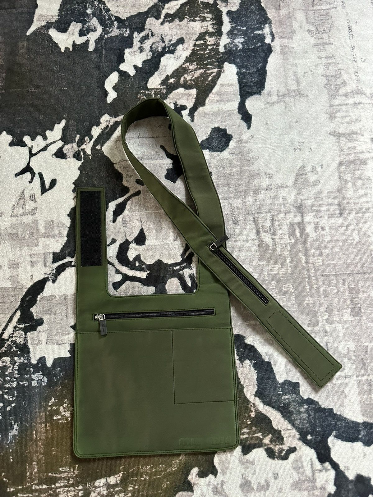 Miu Miu SS1999 Miu Miu Slim body strap bag Size ONE SIZE - 7 Thumbnail
