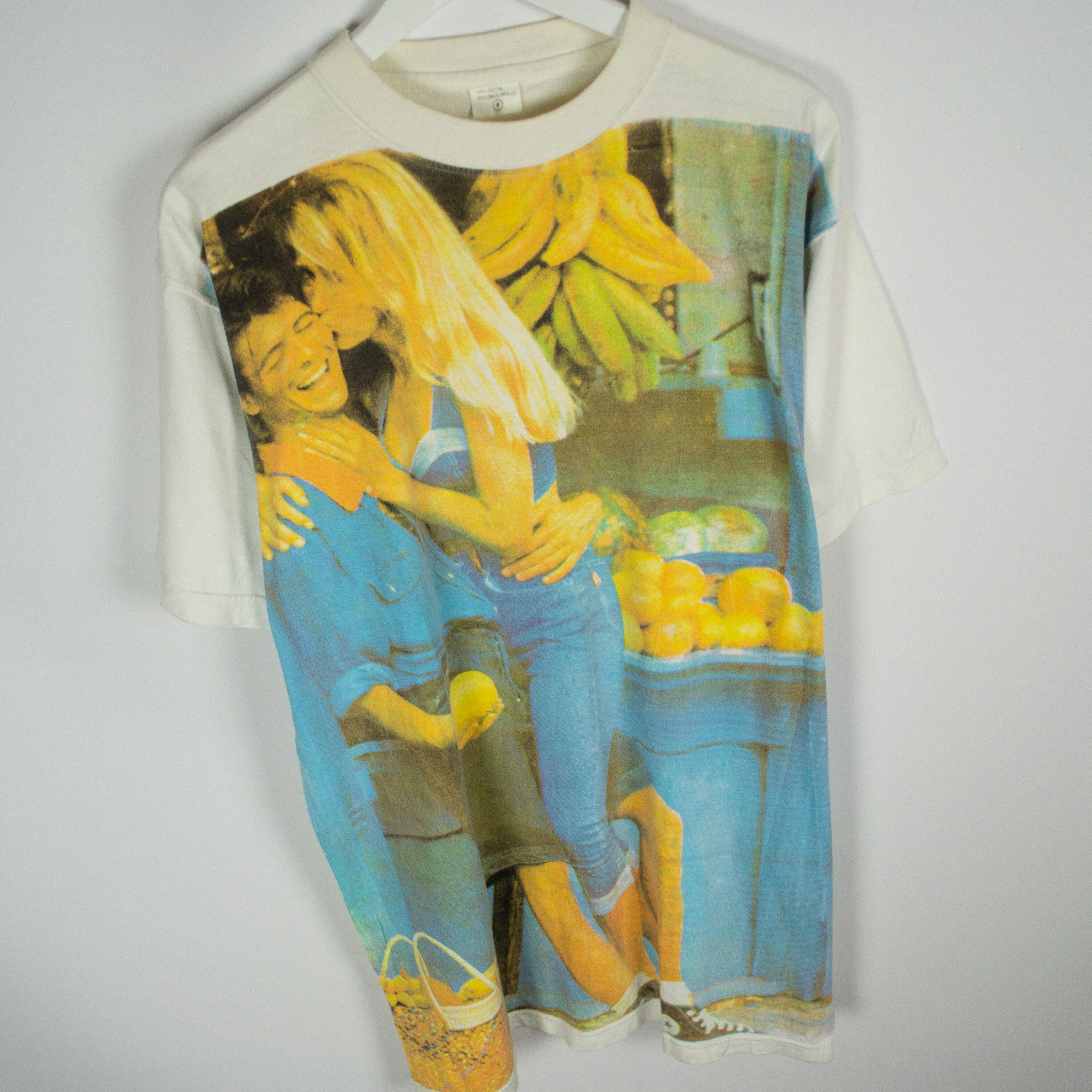 Levi's Vintage Clothing Vintage full print t shirt levis converse on it Size XL Size US S / EU 44-46 / 1 - 2 Thumbnail