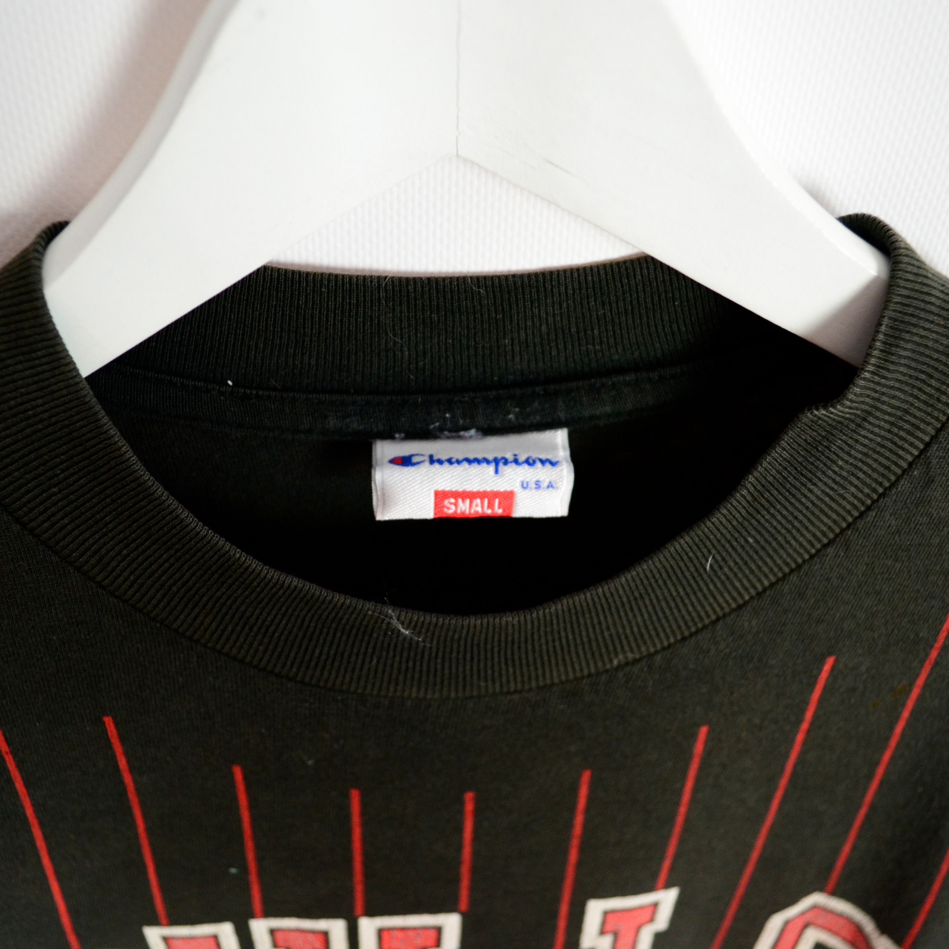 Champion × NBA Vintage Chicago bulls Jordan 23 Champion t shirt Size US S / EU 44-46 / 1 - 6 Thumbnail