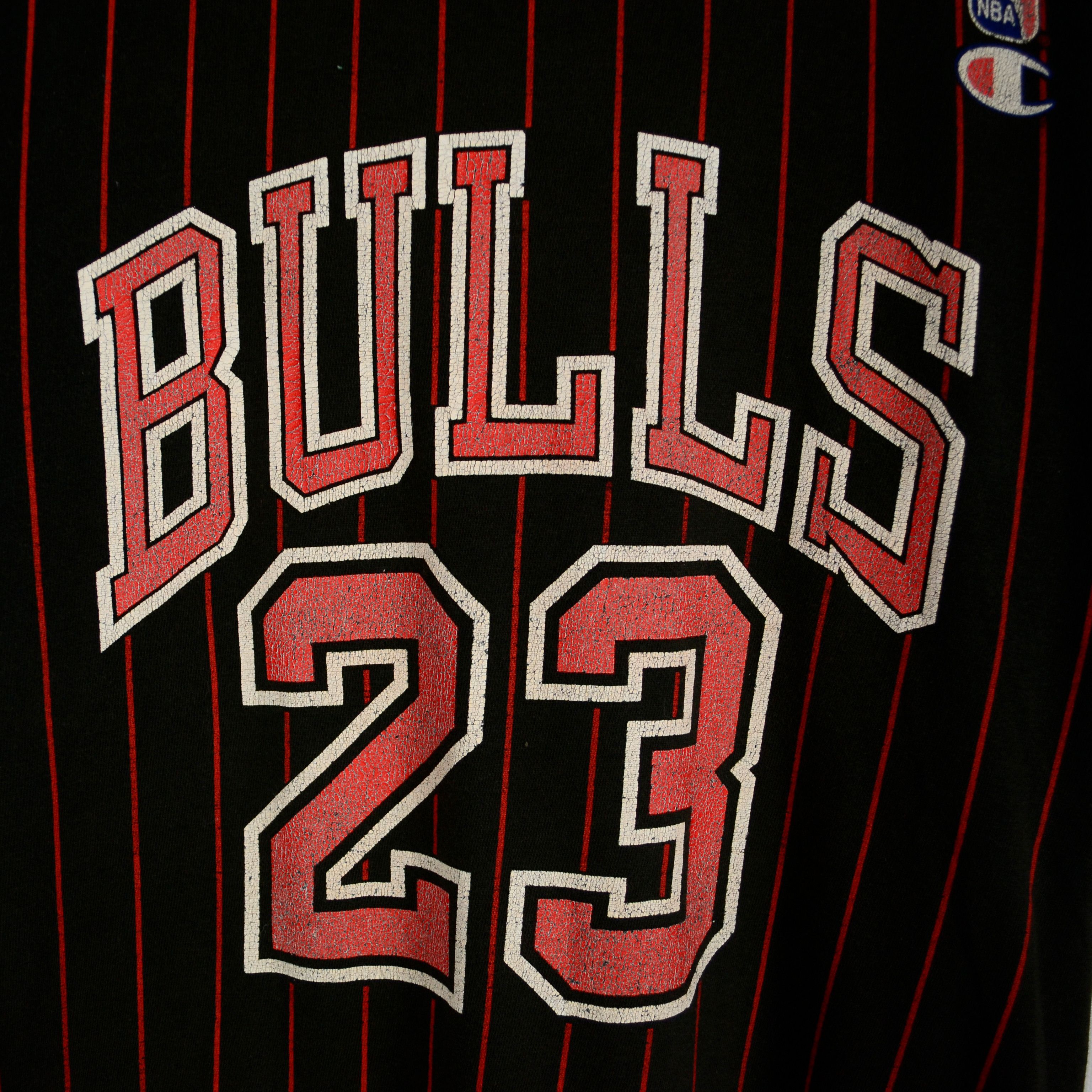 Champion × NBA Vintage Chicago bulls Jordan 23 Champion t shirt Size US S / EU 44-46 / 1 - 3 Thumbnail