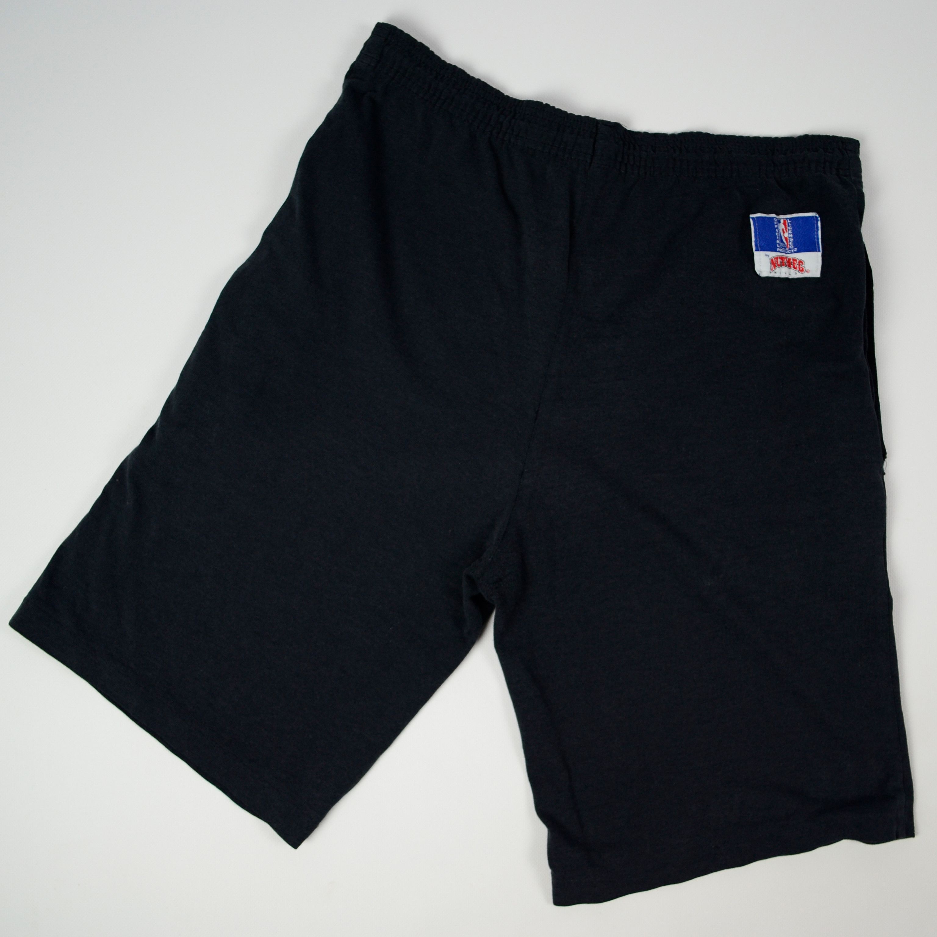 NBA Vintage NBA Nutmeg Phoenix Suns Shorts Rare Hype Size M Size US 32 / EU 48 - 2 Thumbnail