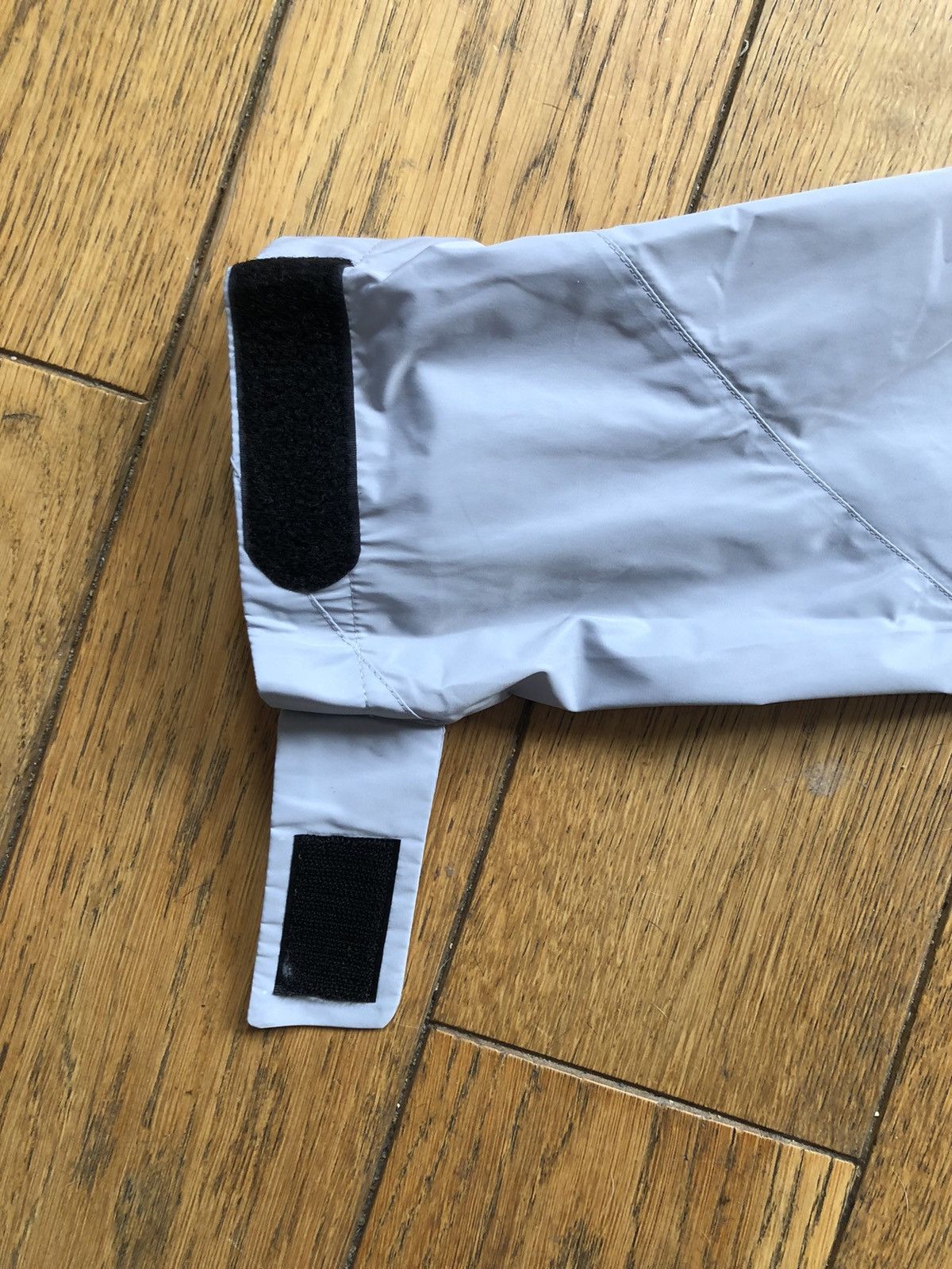 Asics × Kiko Kostadinov Raincoat Asics X Kiko Kostadinov 00082020 Size US L / EU 52-54 / 3 - 4 Thumbnail
