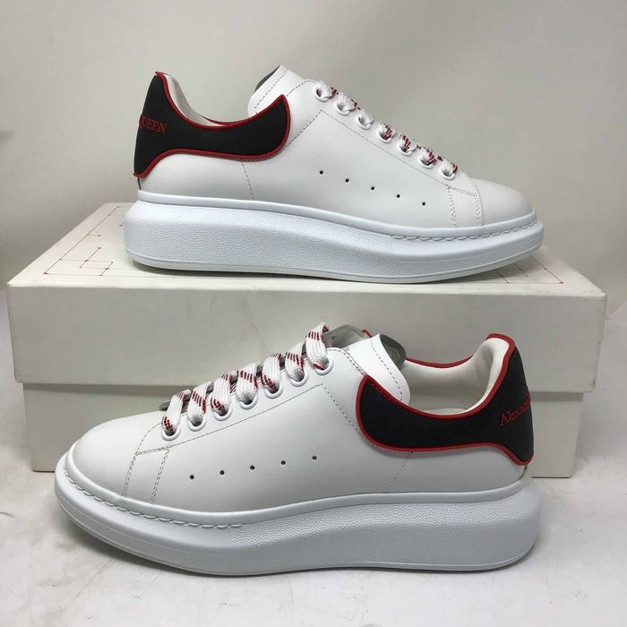 Oversized Sneaker in White/Lust Red