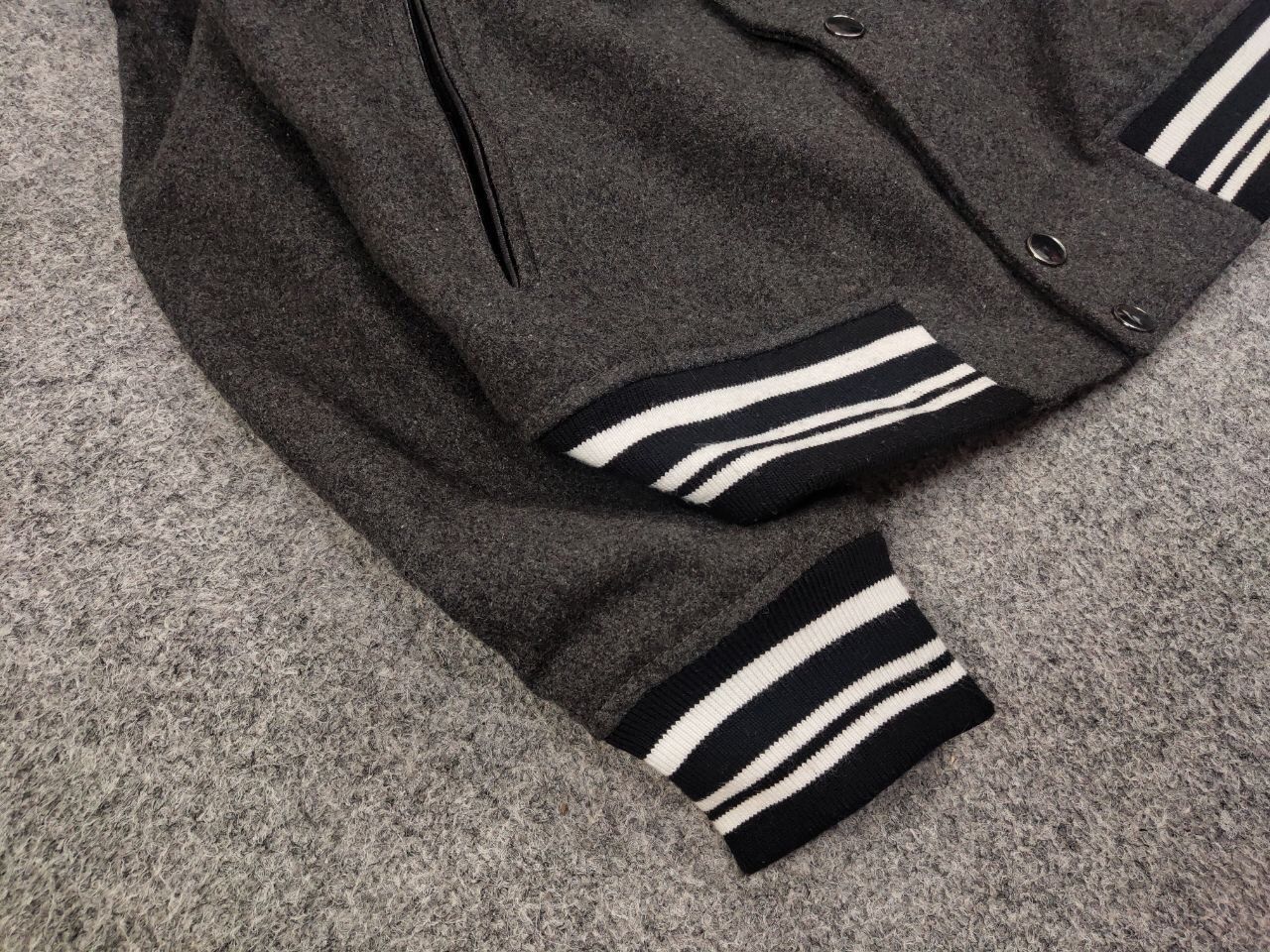 Japanese Brand Varsity H&M Wool bomber jacket saint laurent teddy Style Size US M / EU 48-50 / 2 - 6 Thumbnail