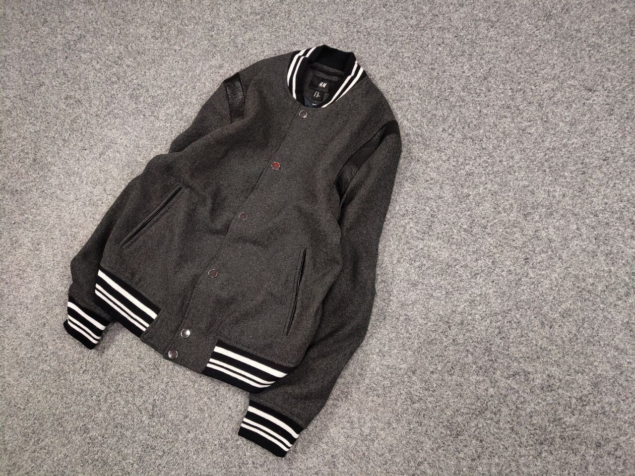 Japanese Brand Varsity H&M Wool bomber jacket saint laurent teddy Style Size US M / EU 48-50 / 2 - 3 Thumbnail