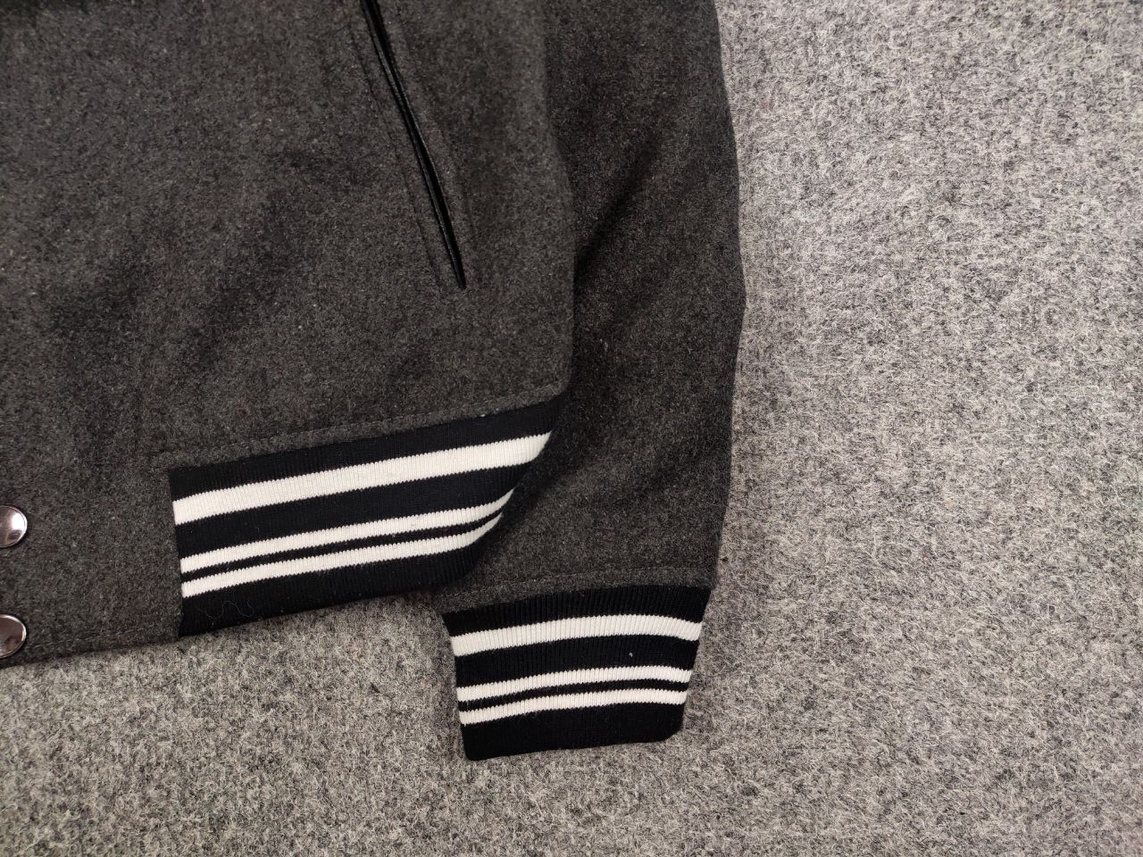 Japanese Brand Varsity H&M Wool bomber jacket saint laurent teddy Style Size US M / EU 48-50 / 2 - 10 Thumbnail