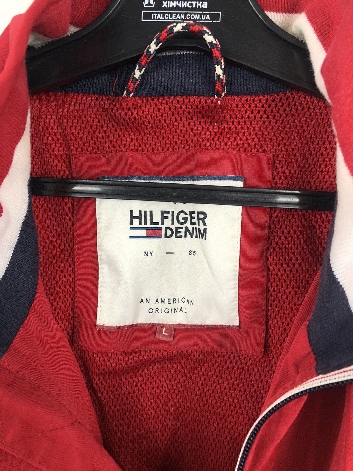 Tommy Hilfiger Tommy Hilfiger Small Logo Bomber Red Size L Size US L / EU 52-54 / 3 - 7 Thumbnail