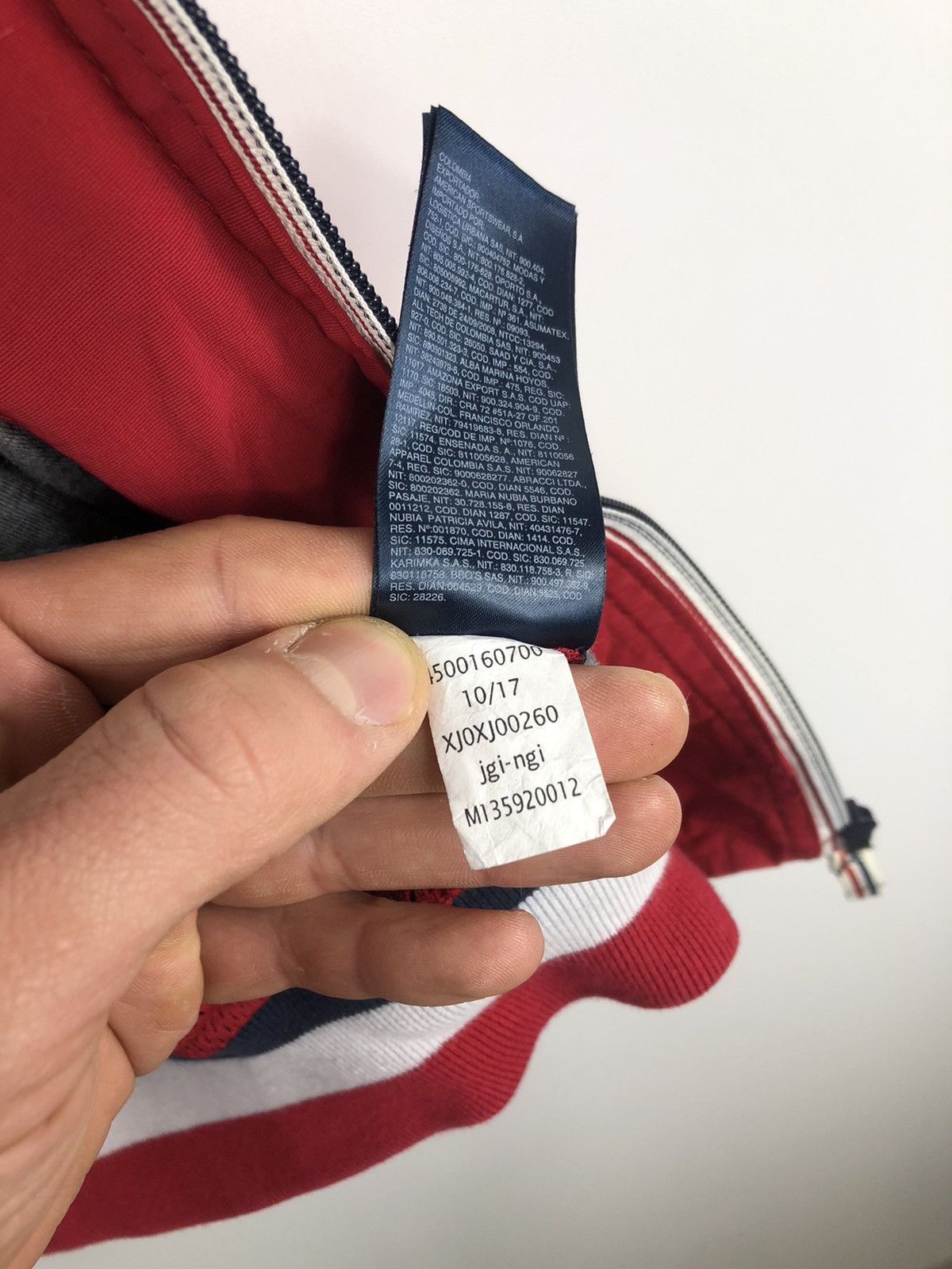 Tommy Hilfiger Tommy Hilfiger Small Logo Bomber Red Size L Size US L / EU 52-54 / 3 - 10 Thumbnail