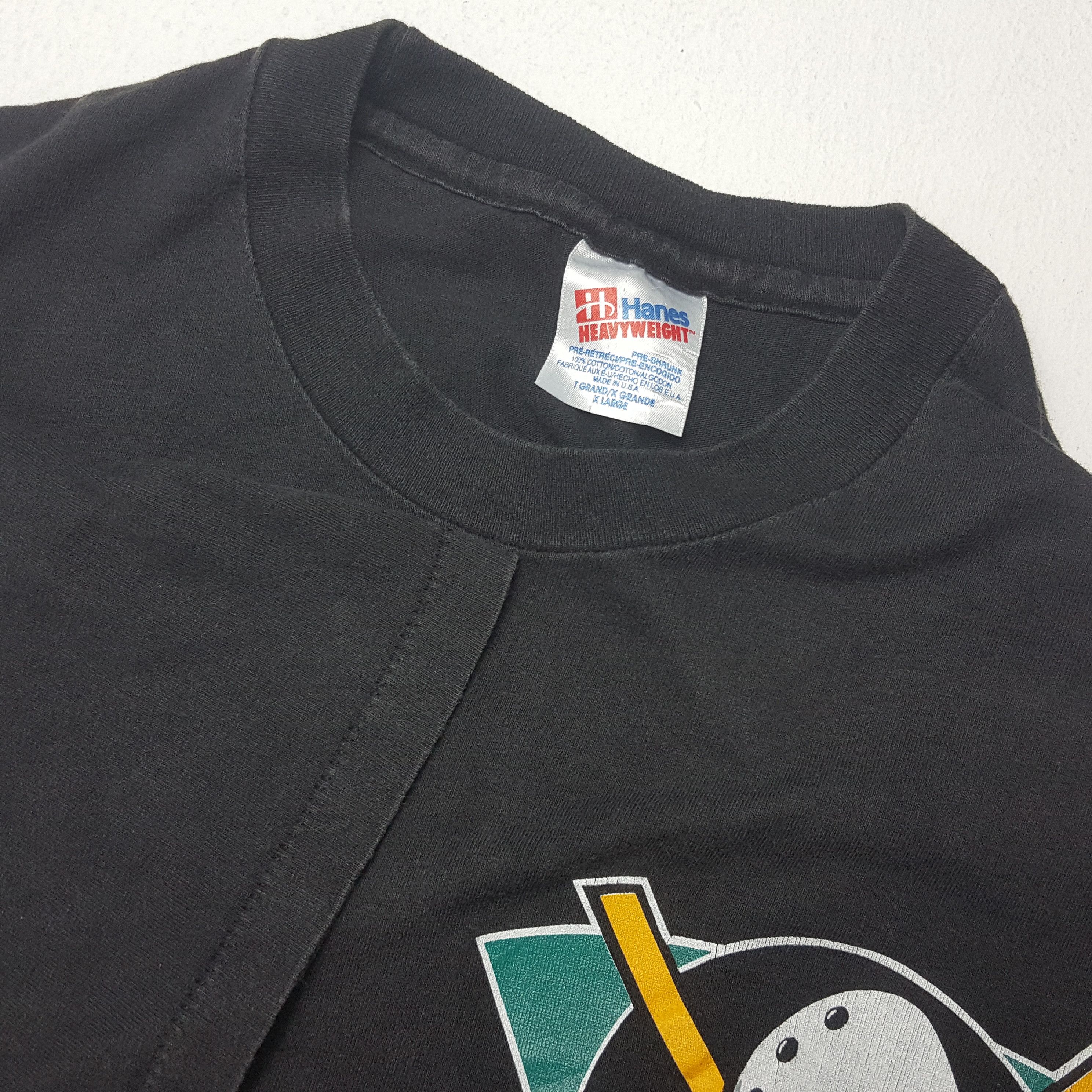 Disney × NHL × Vintage Vintage 90's MIGHTY DUCKS American Sports NHL T-Shirt Size US XL / EU 56 / 4 - 6 Thumbnail