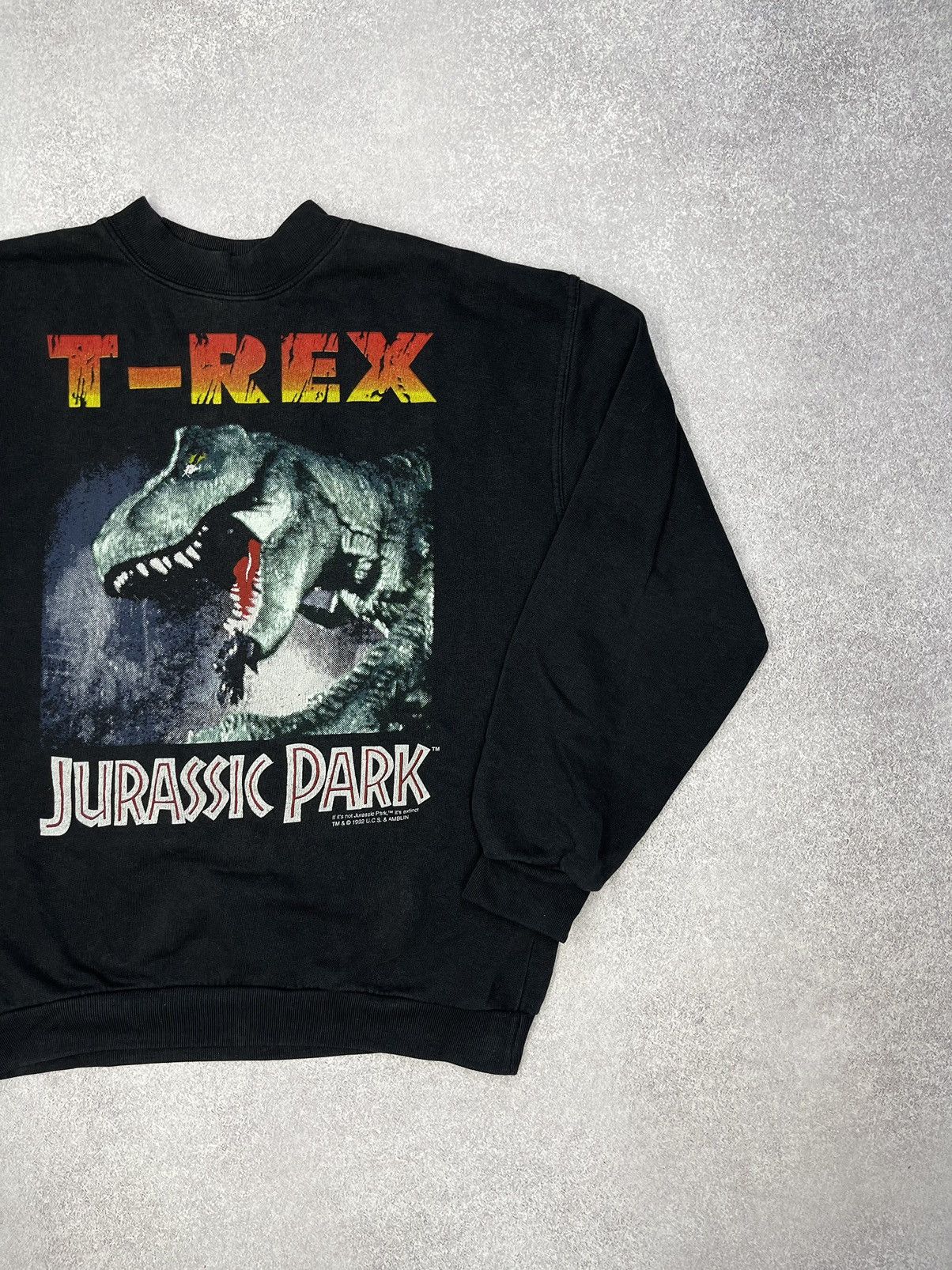 Vintage Vintage Jurassic Park T-Rex 1992 Sweatshirt Movie Dinosaur Size US S / EU 44-46 / 1 - 3 Thumbnail
