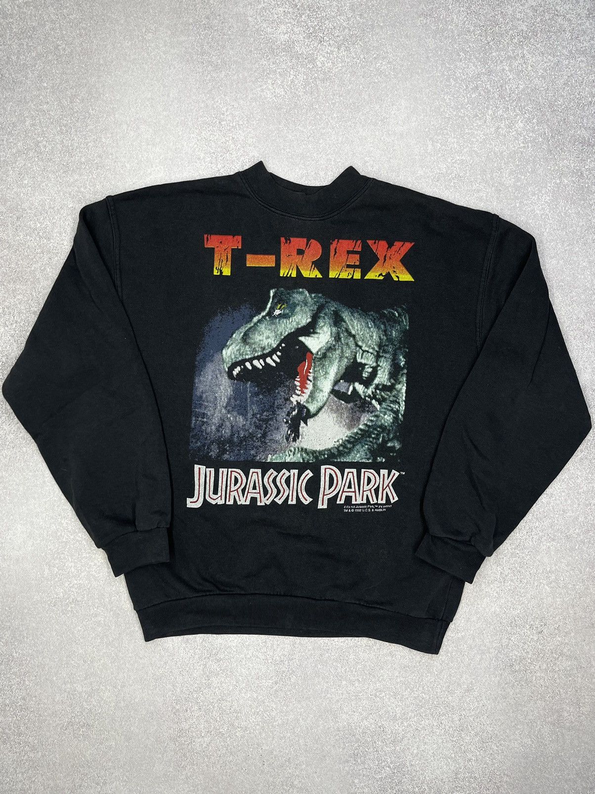 Vintage Vintage Jurassic Park T-Rex 1992 Sweatshirt Movie Dinosaur Size US S / EU 44-46 / 1 - 2 Thumbnail