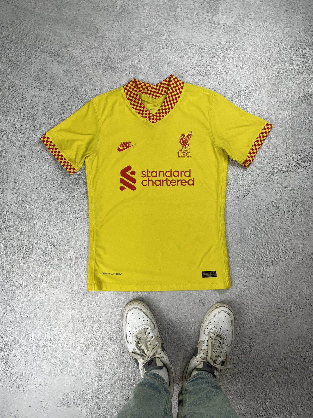 Nike Liverpool 2021/22 Nike Soccer Jersey y2k blokecore Size US S / EU 44-46 / 1 - 1 Thumbnail