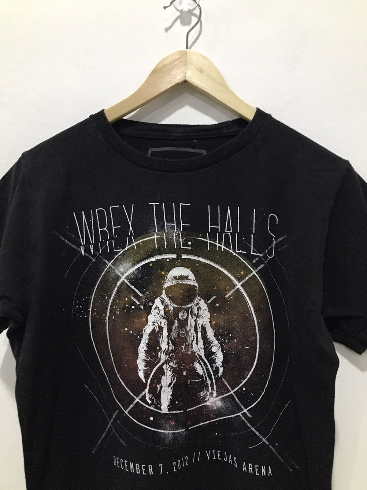 Band Tees Wrex the halls Live concert Viejas Arena 2012 Size US S / EU 44-46 / 1 - 3 Thumbnail