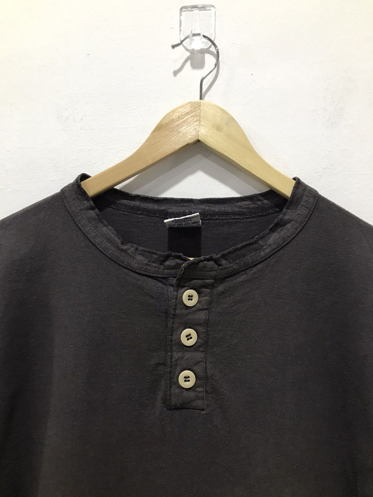 Vintage VTG LONG JOHN CREWNECK BUTTON UP PLAIN TEE USA Size US M / EU 48-50 / 2 - 3 Thumbnail