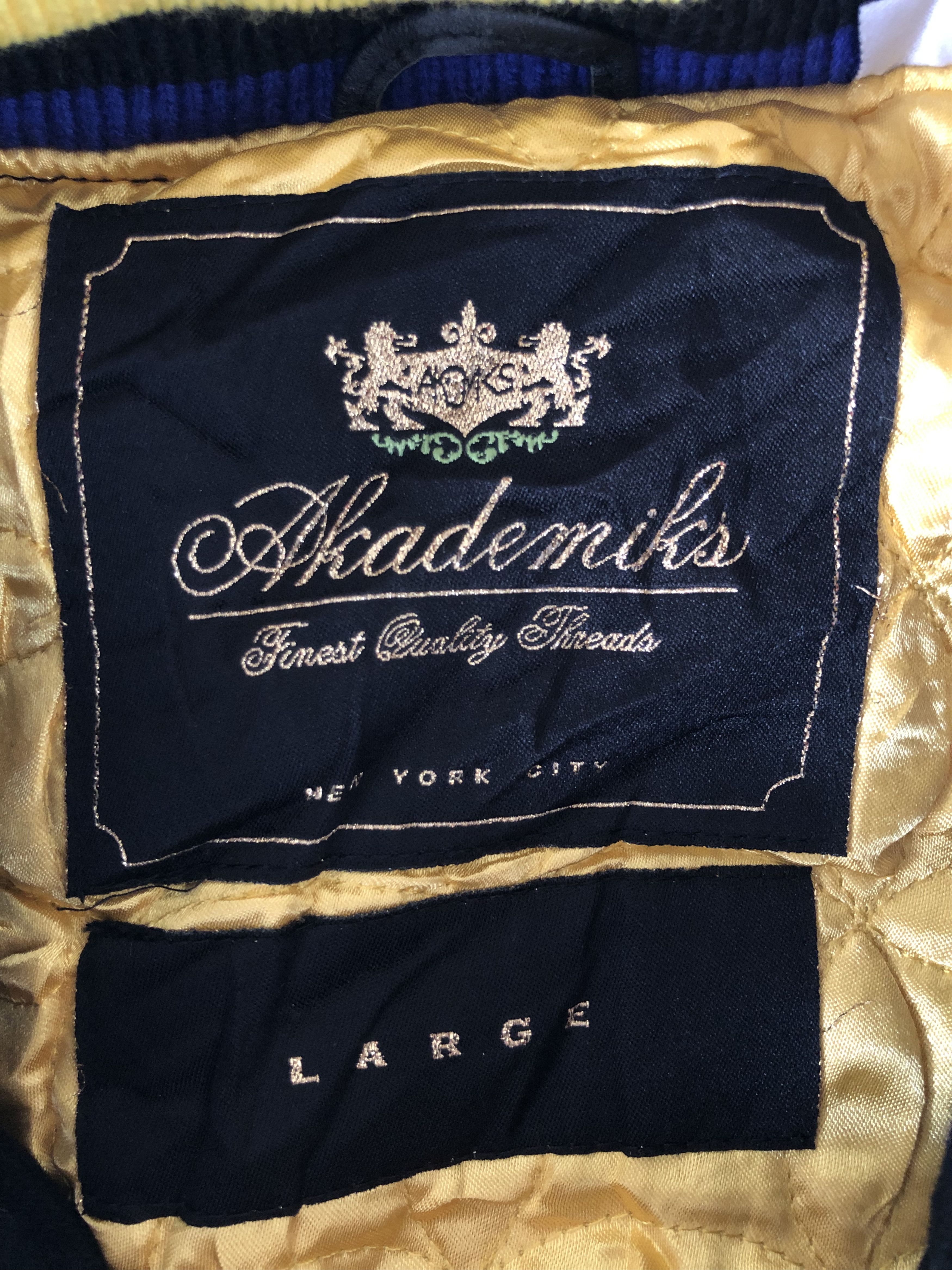 Akademiks AKADEMIKS BIKINI GIRL CROP WOOL/LEATHER VARSITY JACKET Size US M / EU 48-50 / 2 - 10 Thumbnail