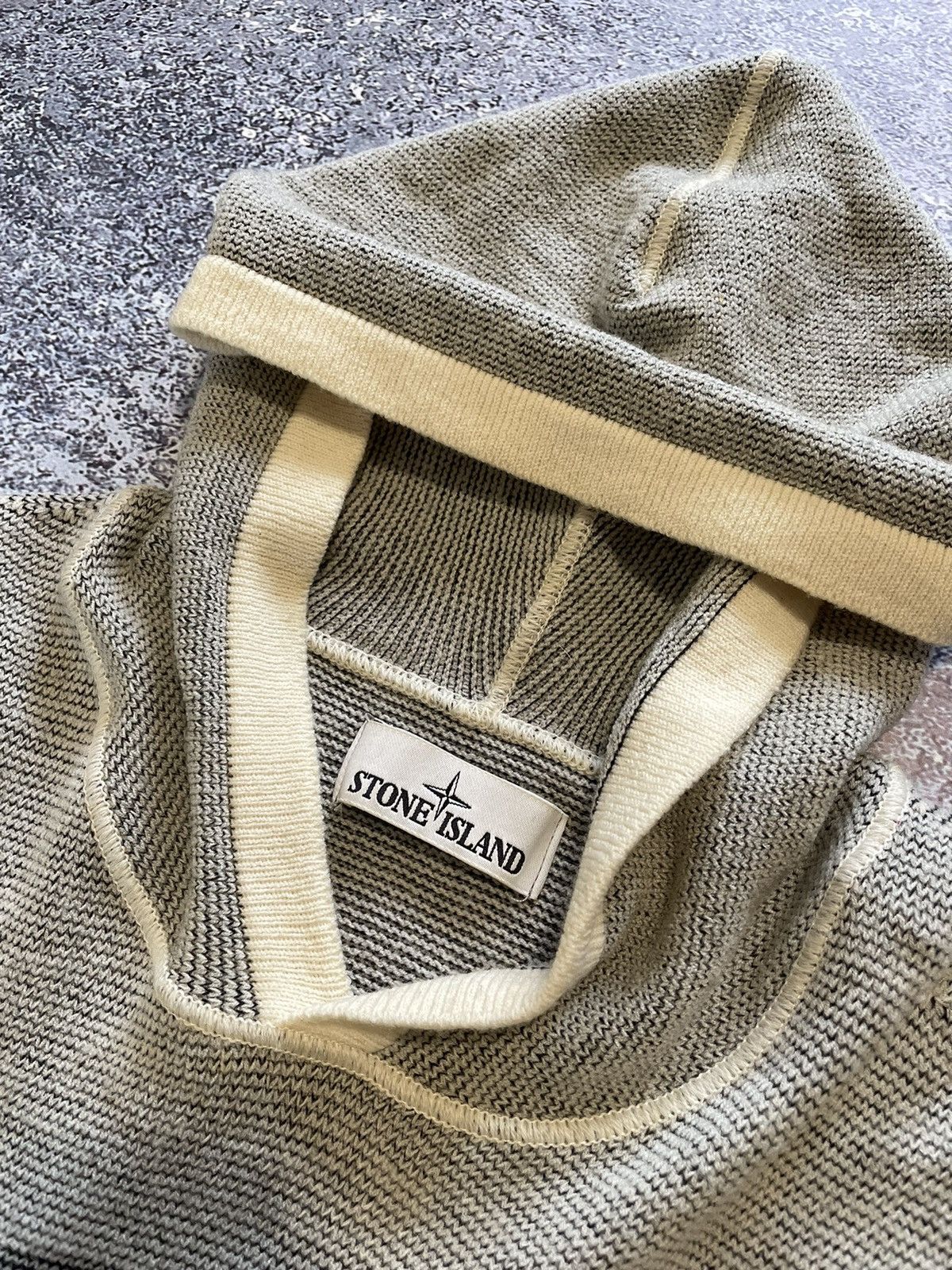 Stone Island Stone Island Hooded Knit Sweater Big Logo Size US S / EU 44-46 / 1 - 13 Thumbnail
