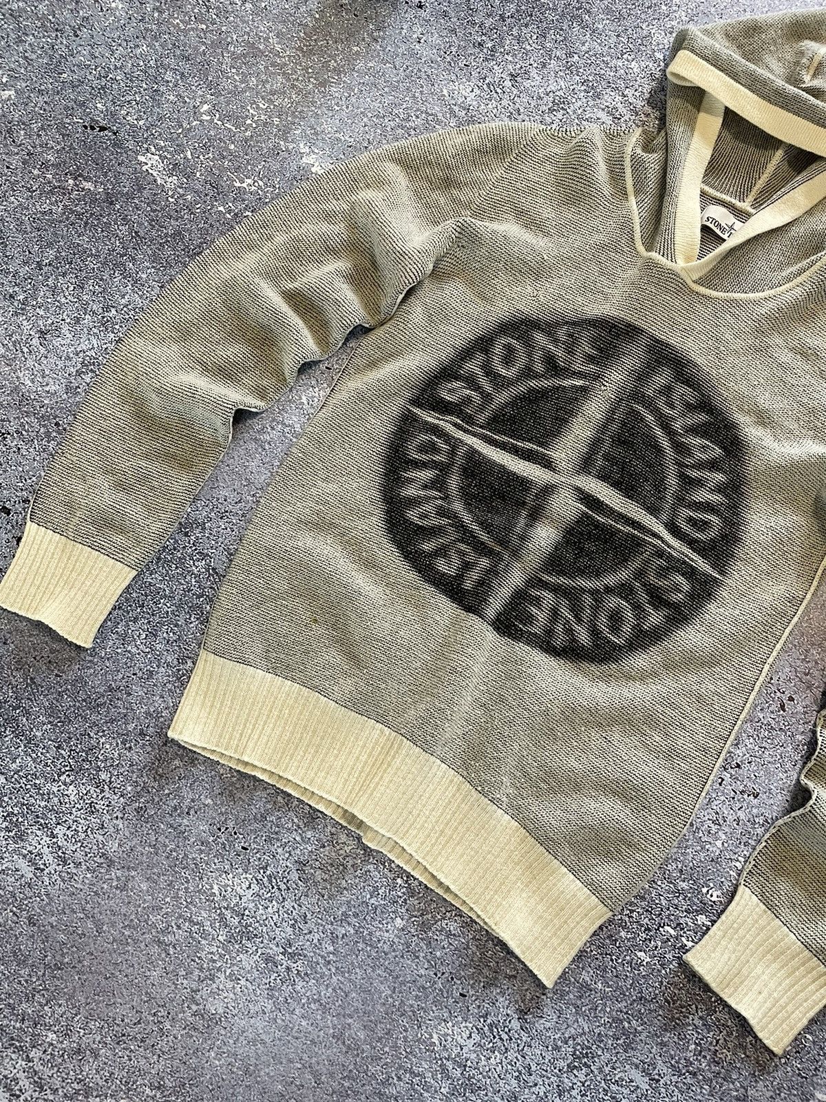 Stone Island Stone Island Hooded Knit Sweater Big Logo Size US S / EU 44-46 / 1 - 6 Thumbnail