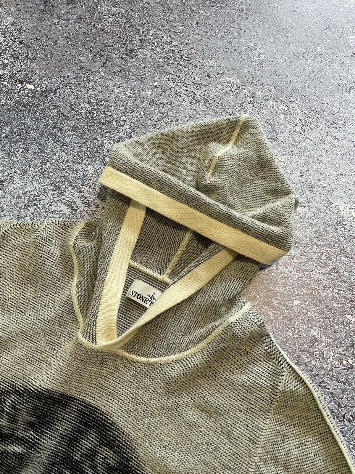 Stone Island Stone Island Hooded Knit Sweater Big Logo Size US S / EU 44-46 / 1 - 12 Thumbnail