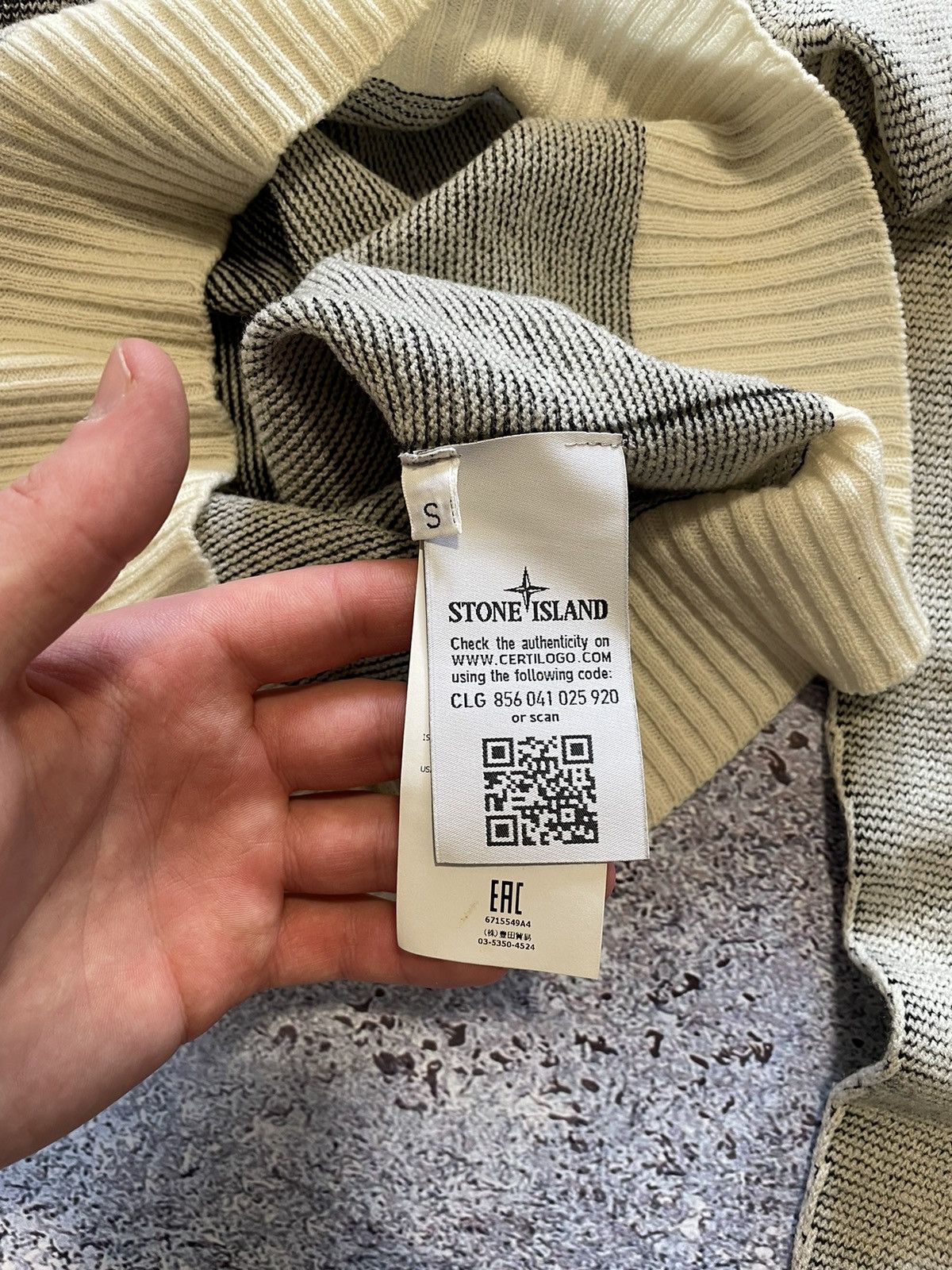 Stone Island Stone Island Hooded Knit Sweater Big Logo Size US S / EU 44-46 / 1 - 19 Thumbnail