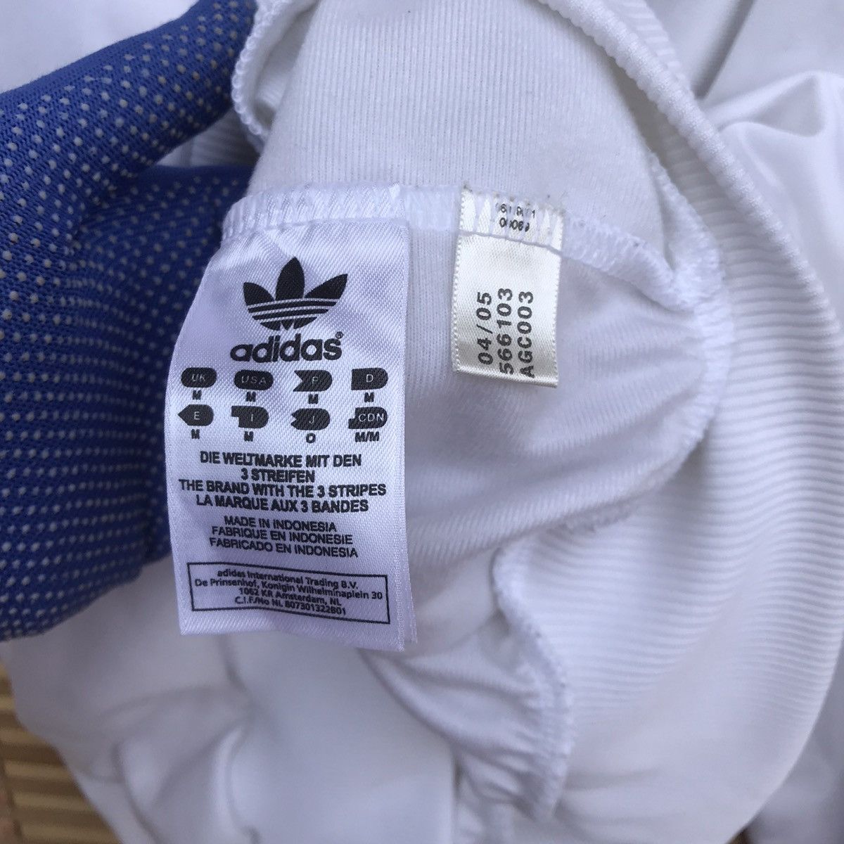 Adidas Vintage Adidas sidetape jacket 2005 edition Size US M / EU 48-50 / 2 - 8 Thumbnail