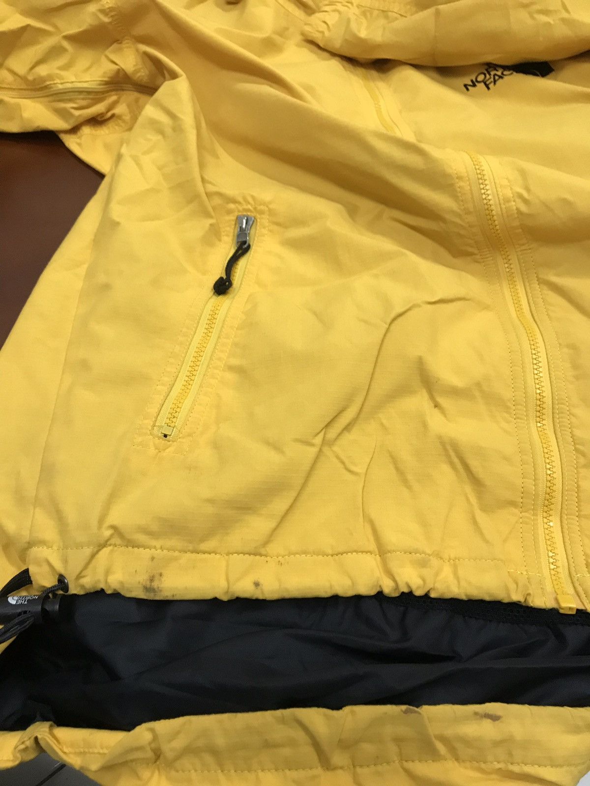 The North Face The North Face Yellow Jacket TNF Streetwear Hip Hop Fashion Size US L / EU 52-54 / 3 - 13 Thumbnail