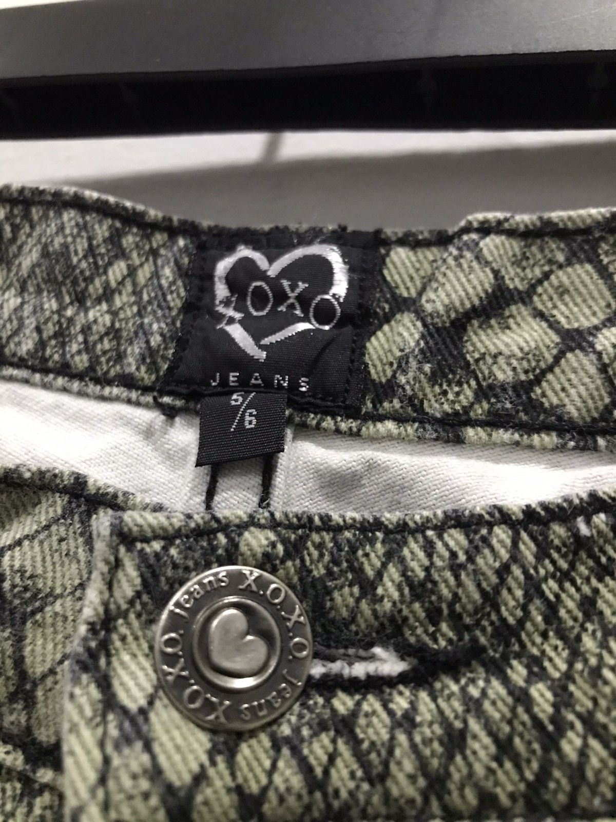 XOXO Xoxo snakes skin denim bootcut jeans Size US 28 / EU 44 - 10 Thumbnail