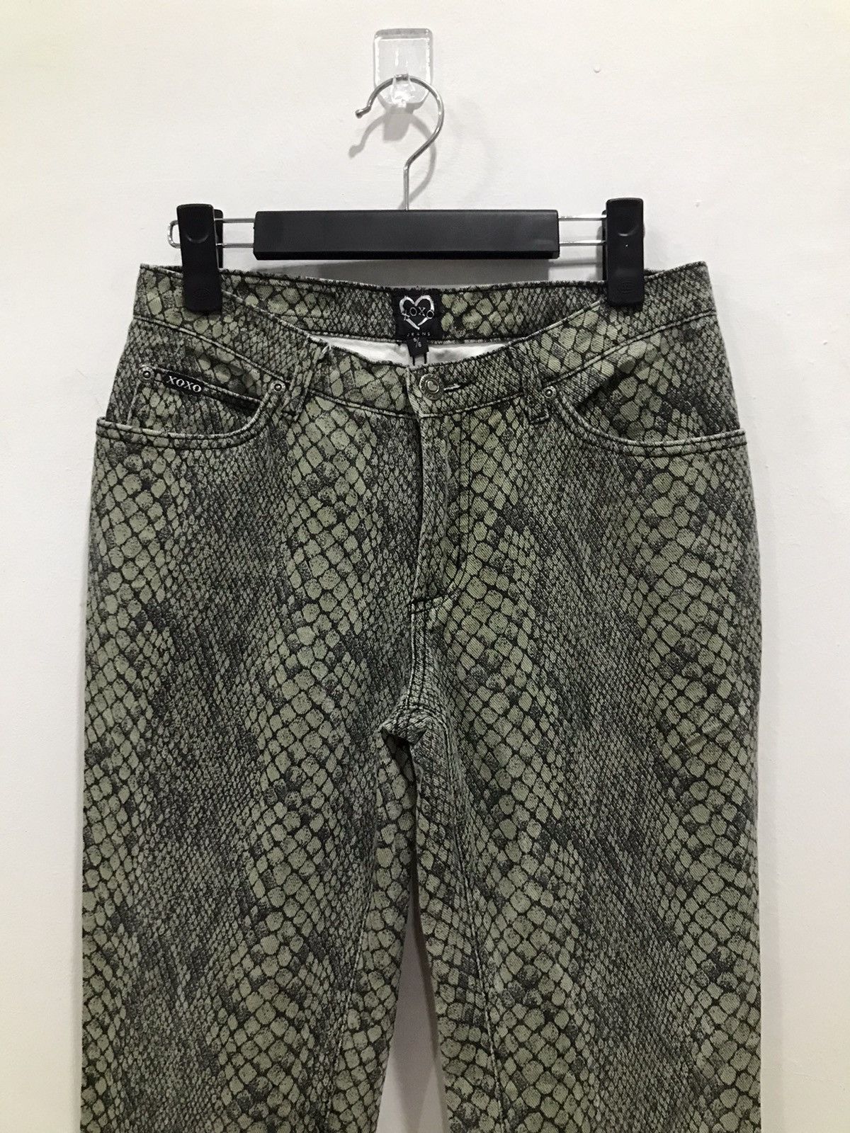 XOXO Xoxo snakes skin denim bootcut jeans Size US 28 / EU 44 - 3 Thumbnail